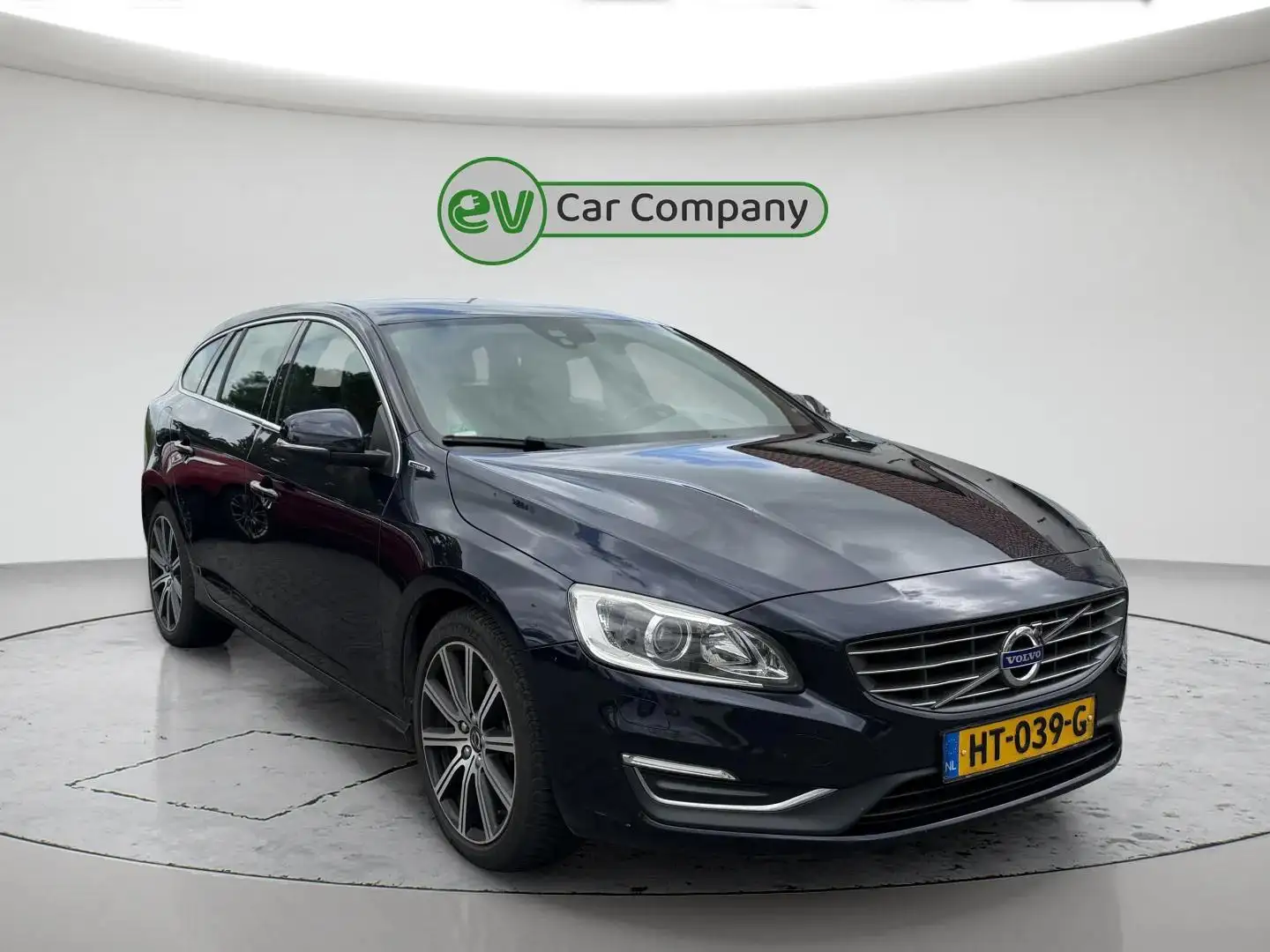 Volvo V60 2.4 D6 Twin Engine R-Design | Volleder | Trekhaak Blauw - 2