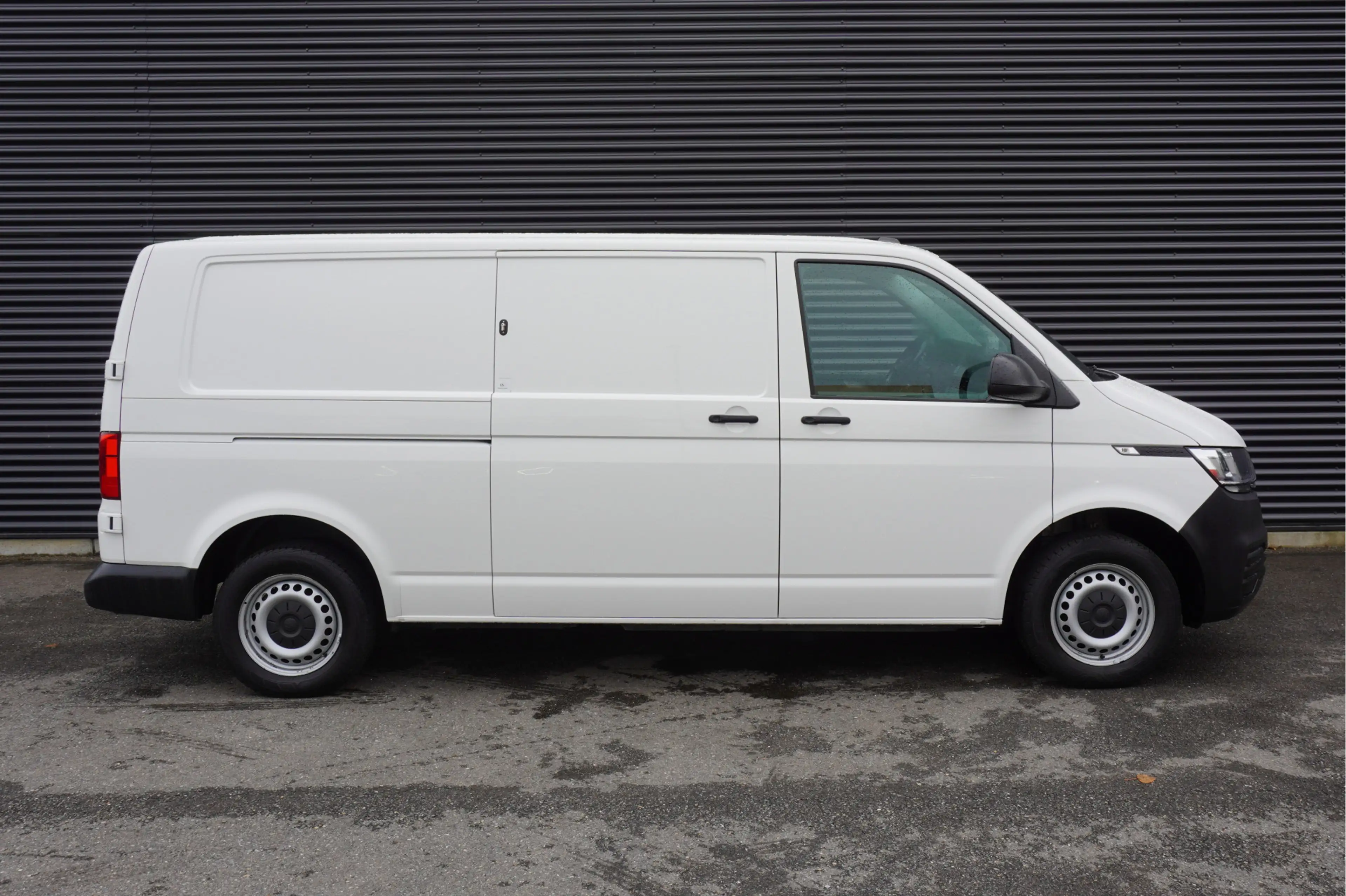 Volkswagen Transporter 30 110pk L2H1 Trekhaak Apple carplay Camera ACC Cr — photo 4