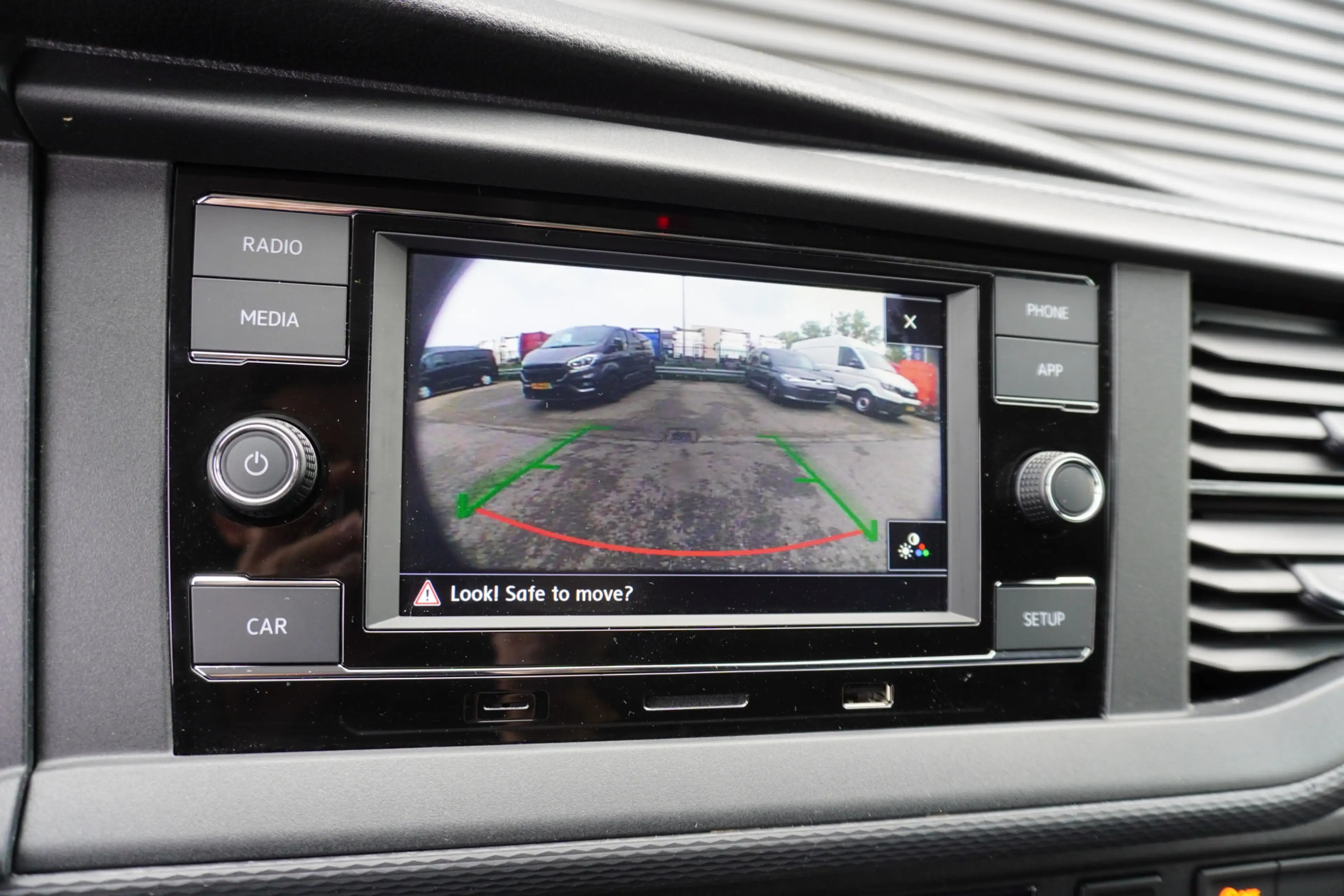 Volkswagen Transporter 30 110pk L2H1 Trekhaak Apple carplay Camera ACC Cr — photo 15