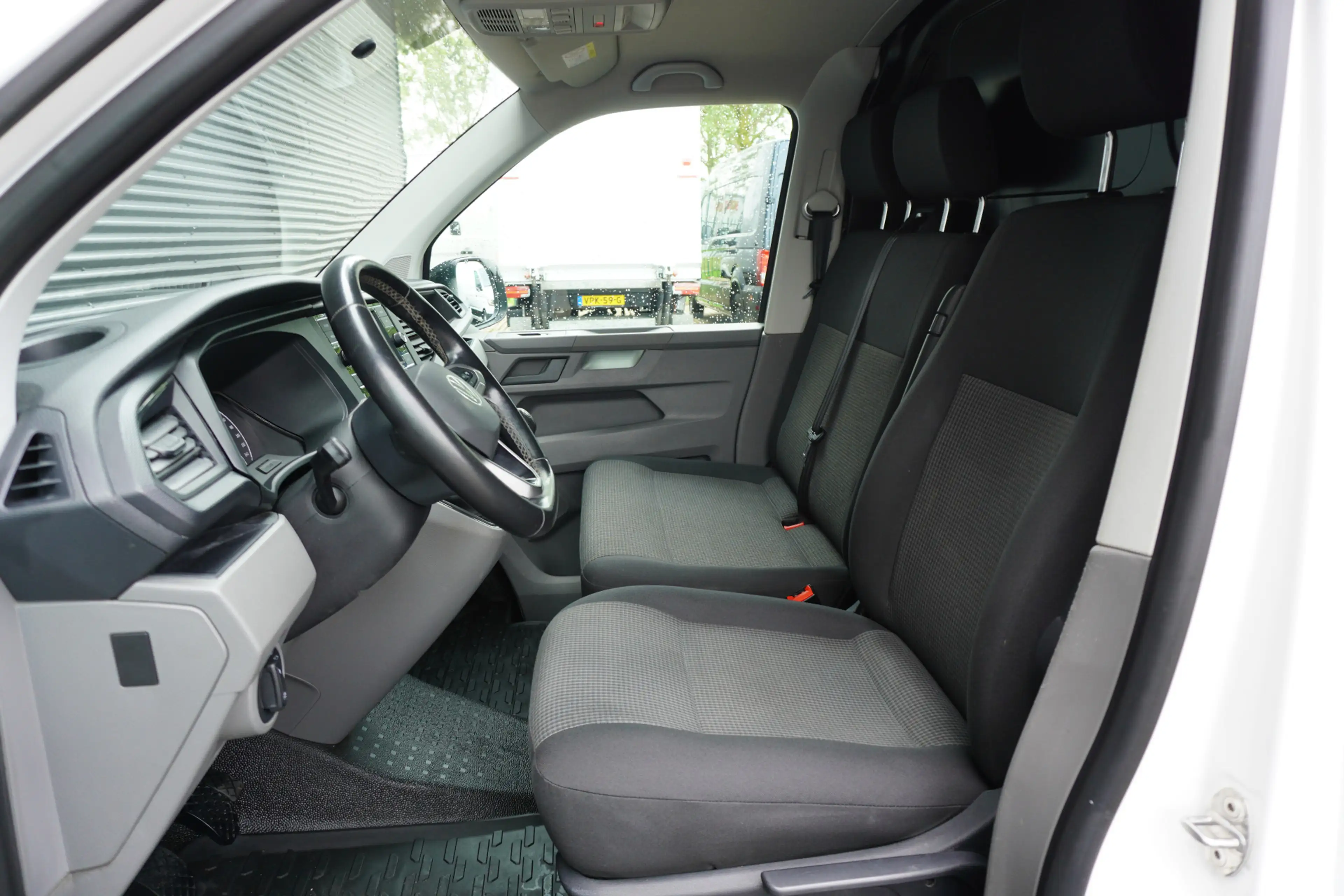 Volkswagen Transporter 30 110pk L2H1 Trekhaak Apple carplay Camera ACC Cr — photo 9