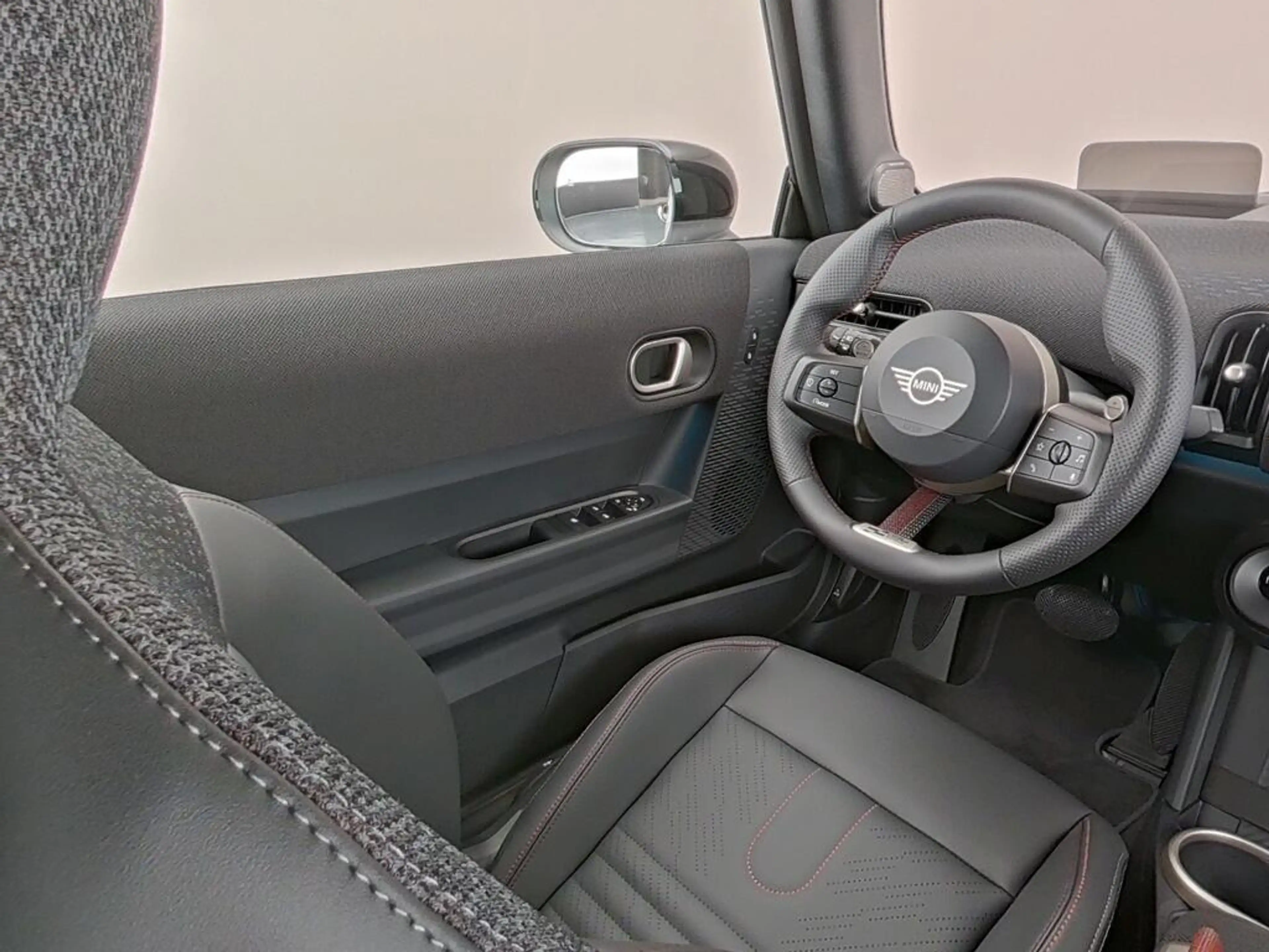 MINI Cooper C Cabrio 2.0 John Cooper Works M — photo 4