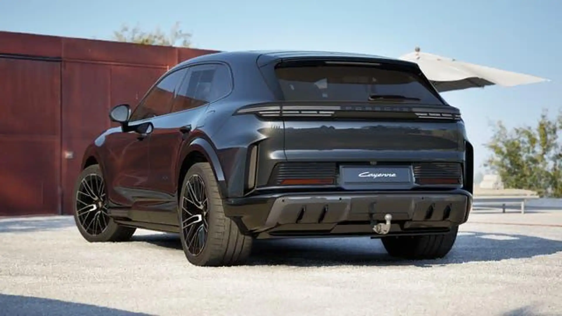 포르쉐 카이엔 S E-Hybrid 2026 블랙 사진 3