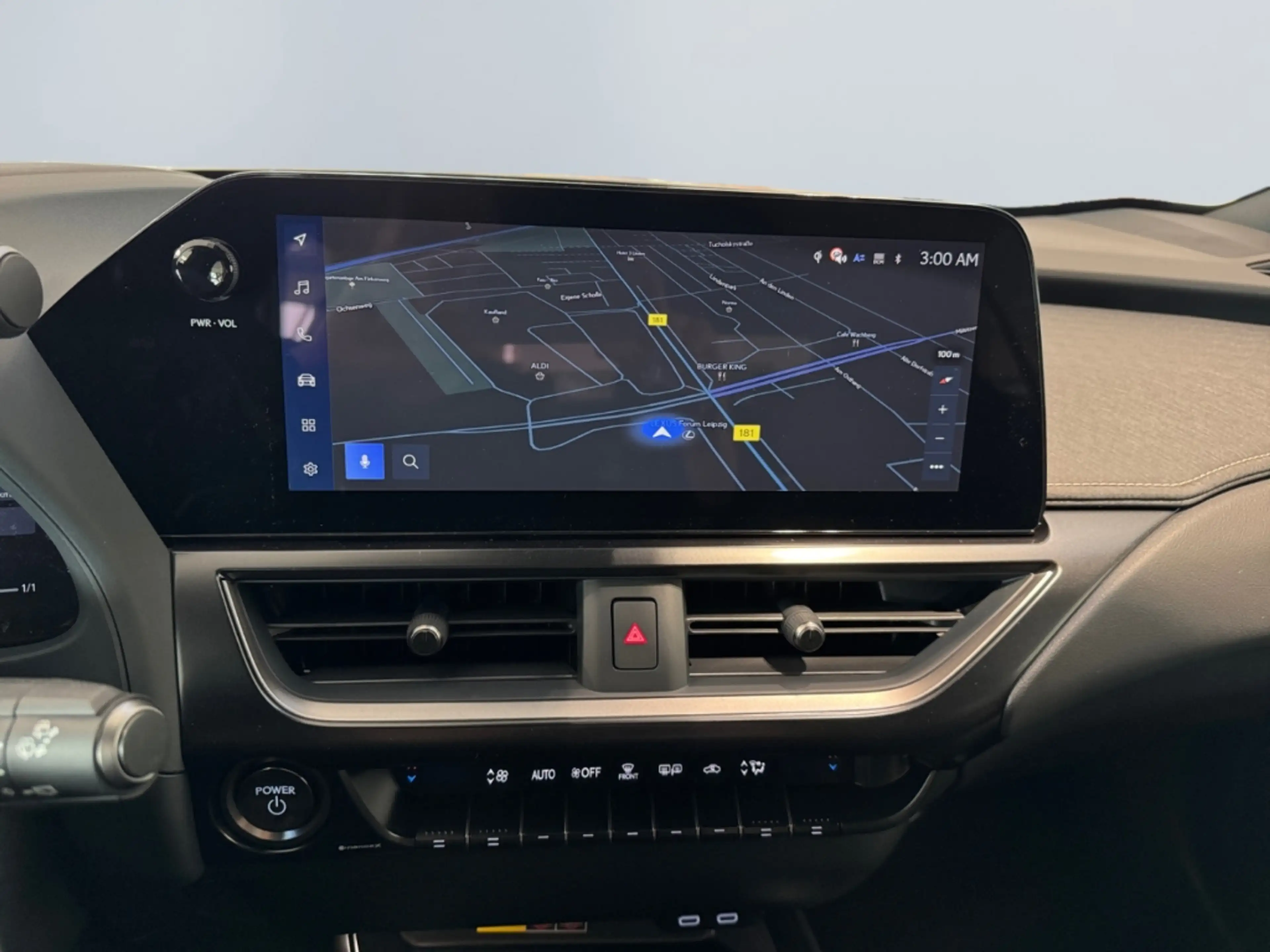 Lexus UX 300h F SPORT Design *LED*Kamera*SHZ*PDC v+h* — photo 13