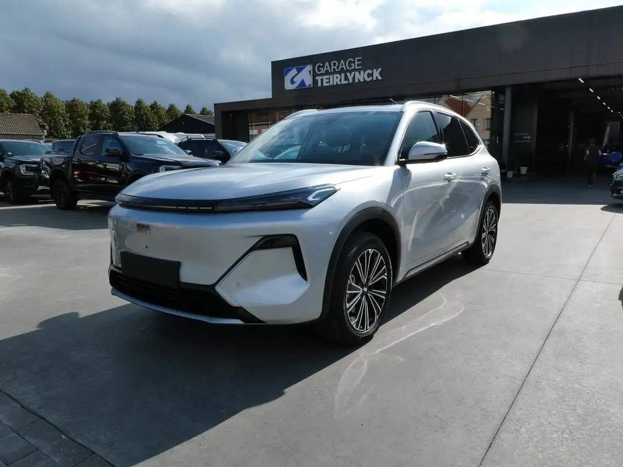 Geely Starray EM-i