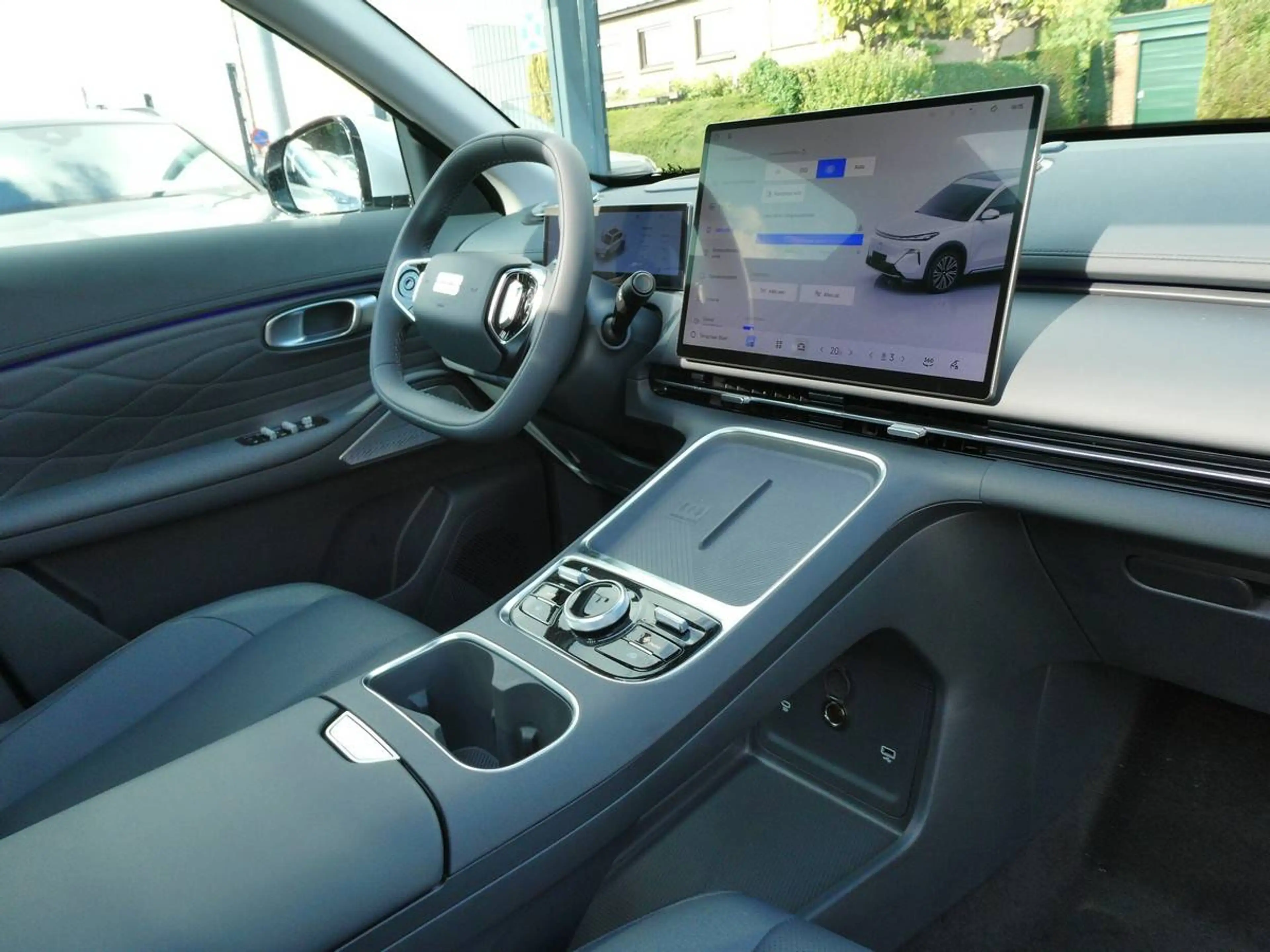 Geely Starray EM-i 1.5i PHEV 262pk Automaat Max+ Pano ACC BLIS Leder 360 Cam (71106) — photo 14