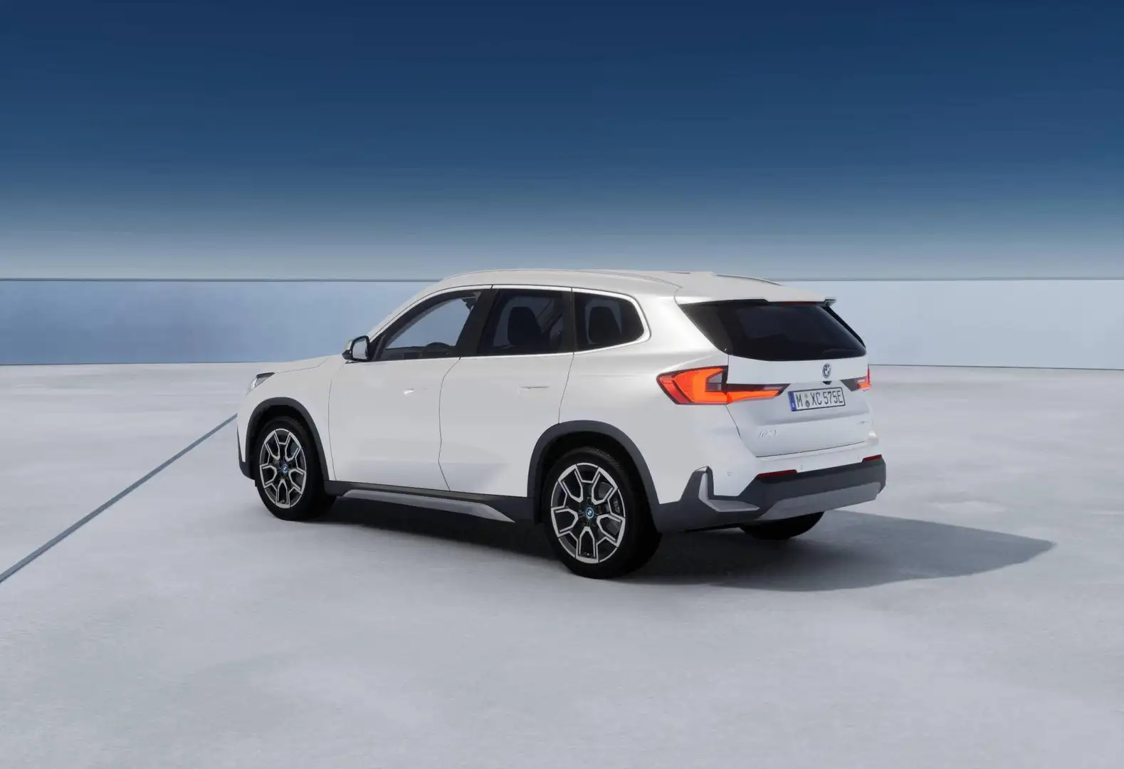 BMW iX1 iX1 eDrive20 xLine Blanc - 2