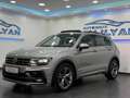 Volkswagen Tiguan 2,0 TDI R-LINE,DSG,PANO,DIGI-TACHO,NAVI,MEGA OPTIK Grau - thumbnail 2
