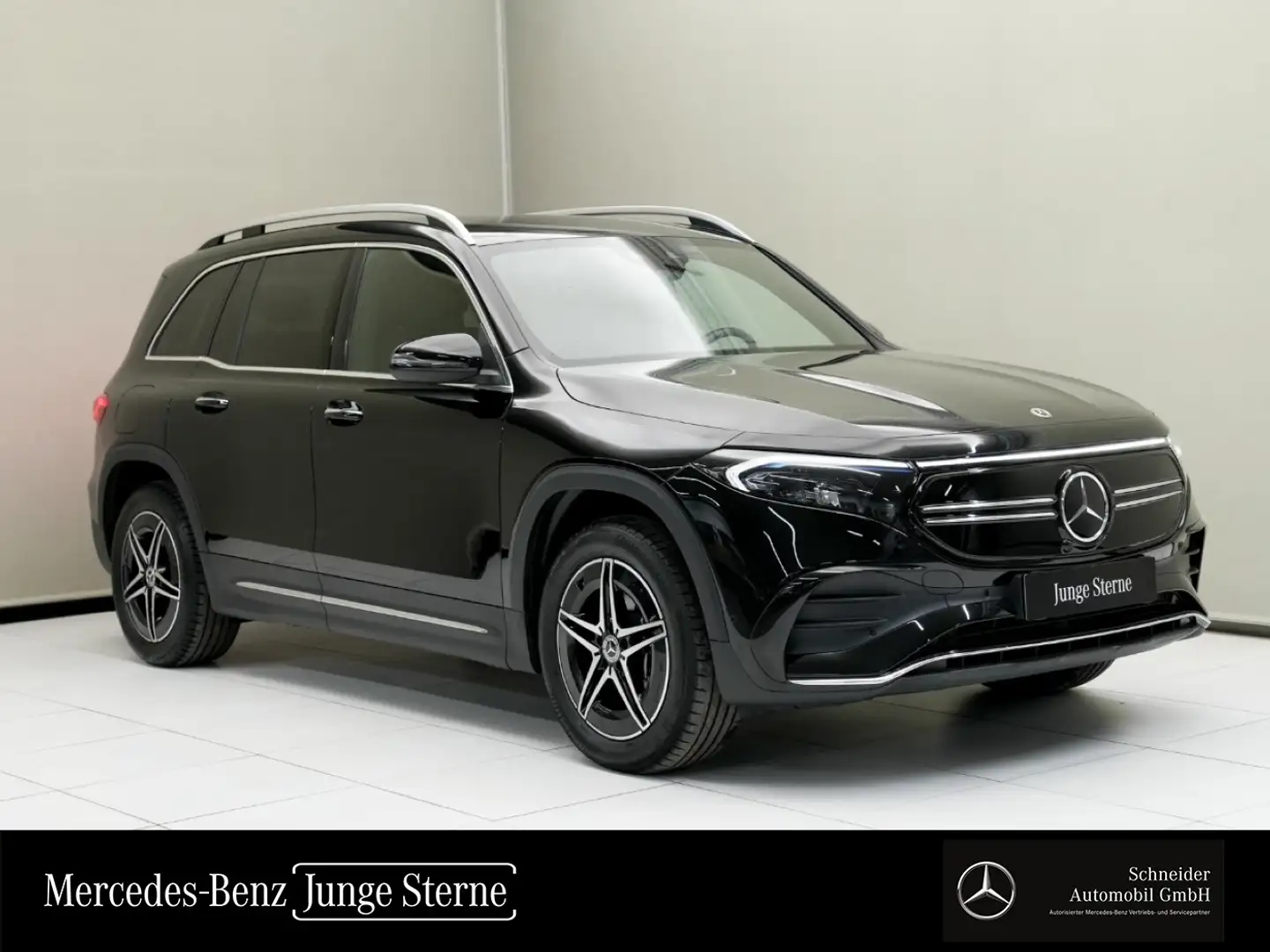 Mercedes-Benz EQB 300 4MATIC Österreich-Edition Navi KAM ACC Schwarz - 1
