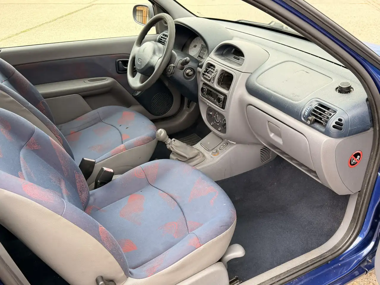 Renault Clio 1.4 Ludo, APK TOT 17-08-27, STUURBEKRACHTIGING, EL, foto 6