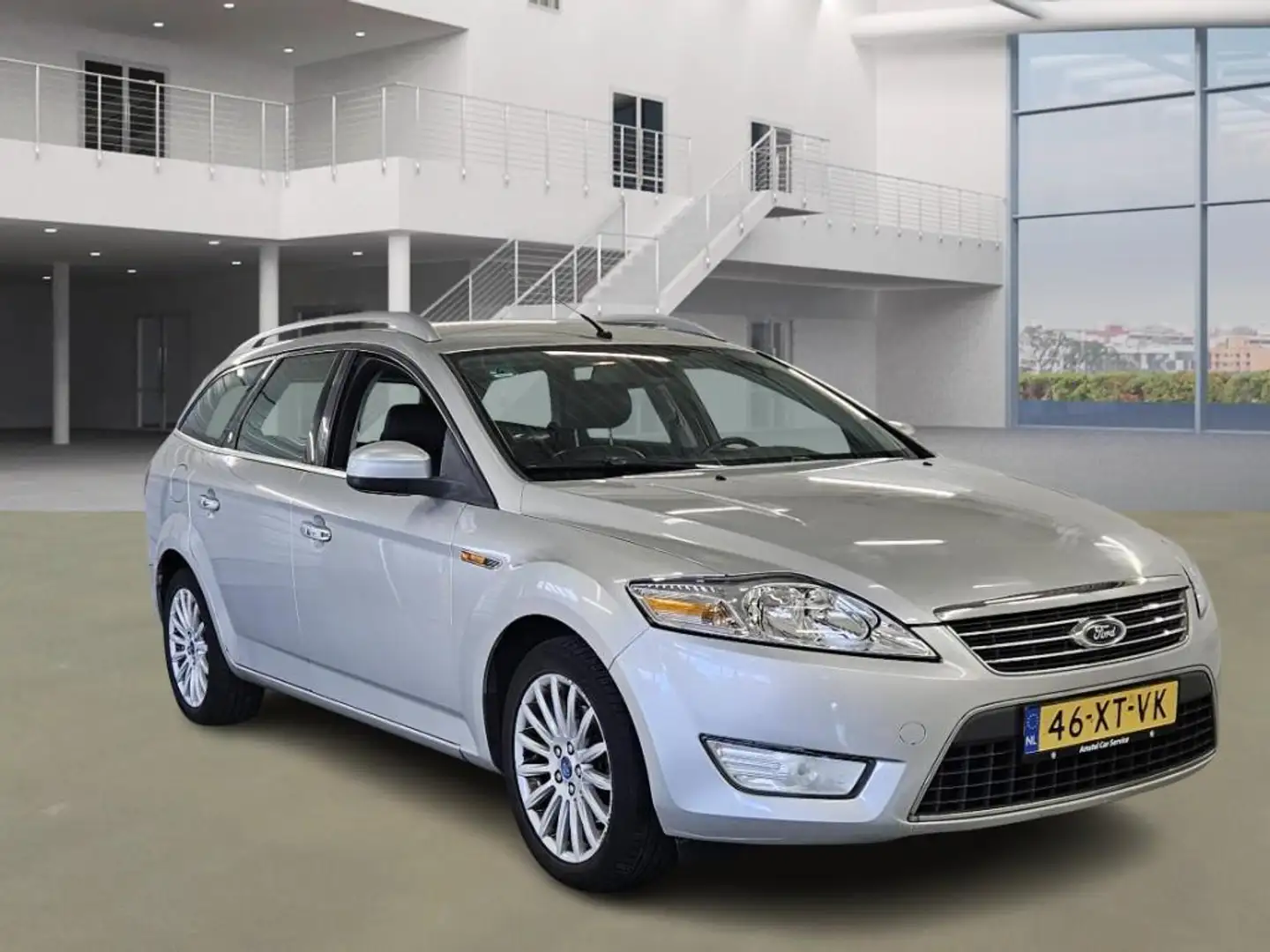 Ford Mondeo Wagon 2.3-16V Ghia AUT NAVI PSENSOR LEDER CRUISE 2 Gris - 2