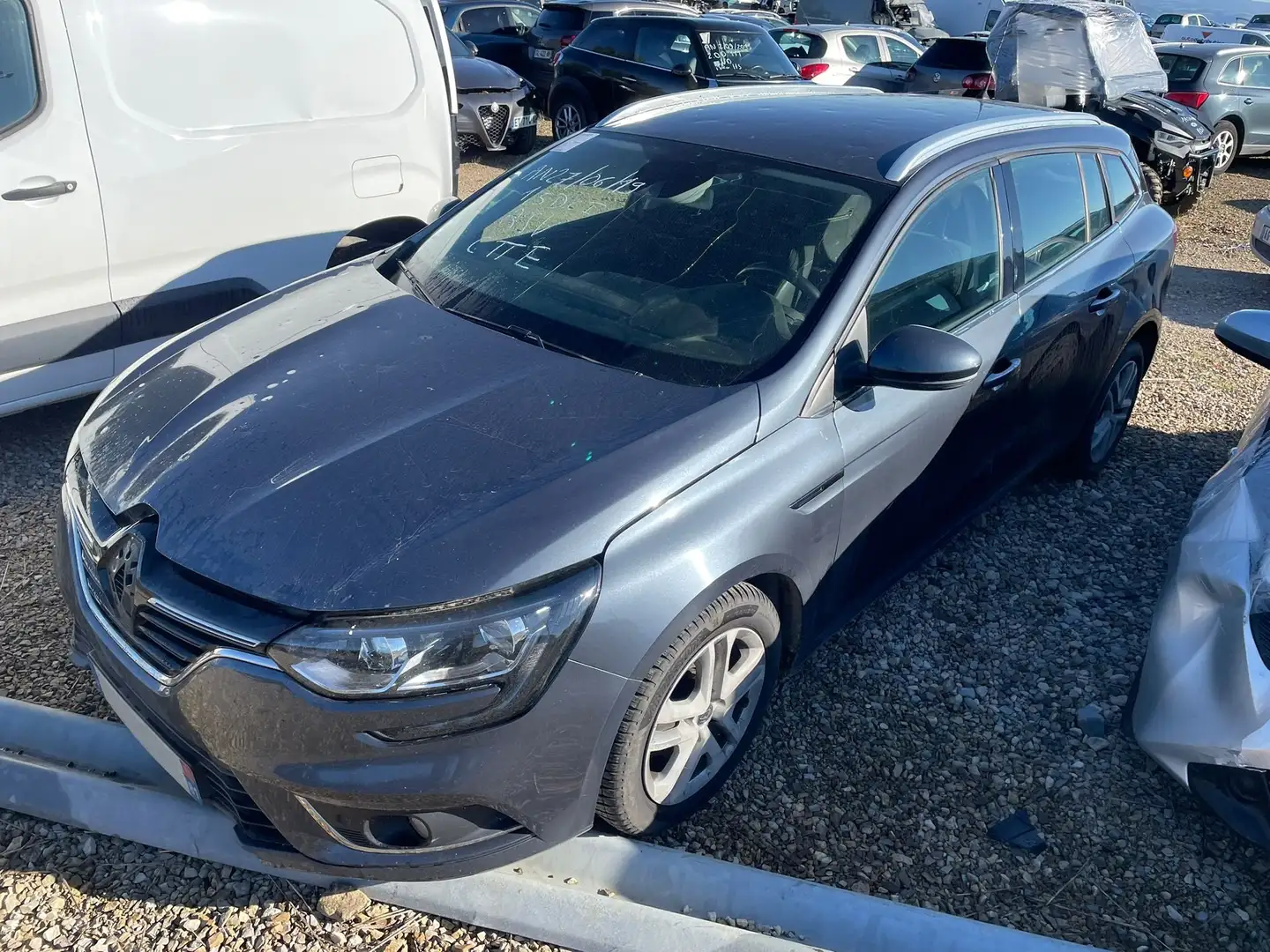 Renault Megane Mégane IV 1.5 BlueDCi 95 / FH237 Gris - 2
