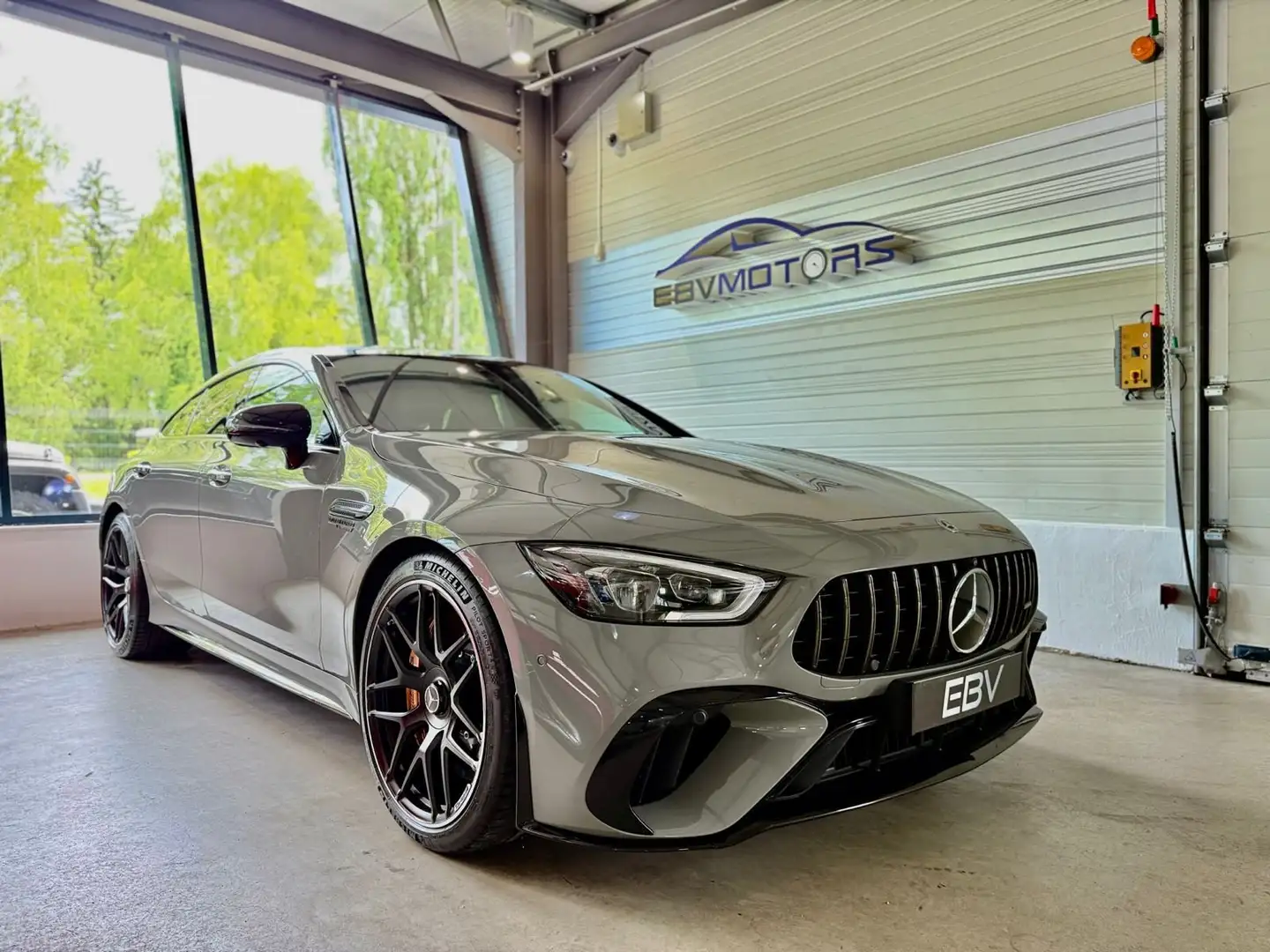 Mercedes-Benz AMG GT AMG GT COUPE 63 S SPEEDSHIFT MCT AMG 4Matic+ siva - 1