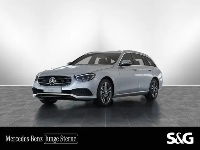 Mercedes-Benz E 300 d 4M T Avantgarde KAMERA+STANDHZ+LED+HIFI