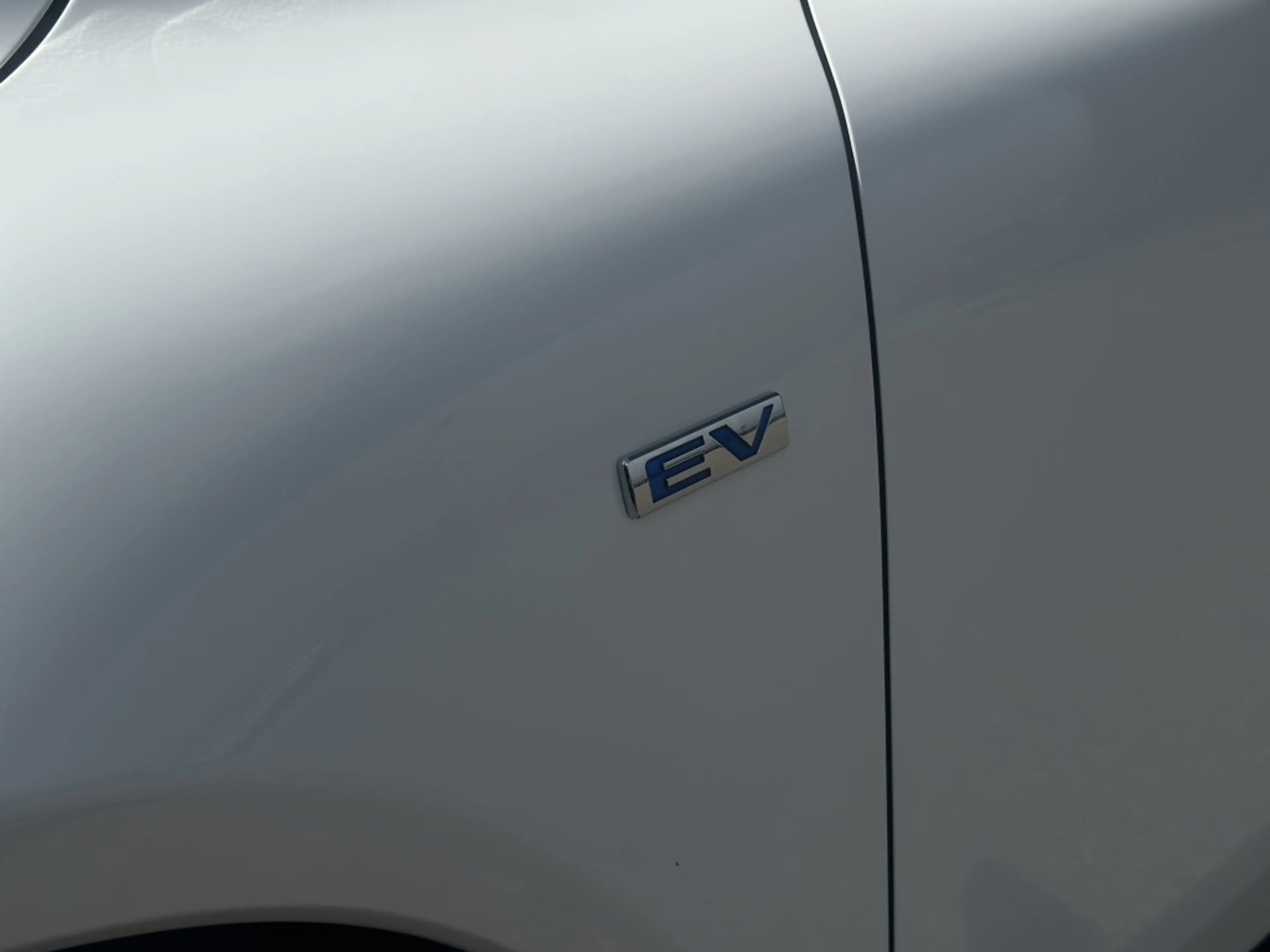 Mazda MX-30 e-SA EV145 Advantage — photo 10