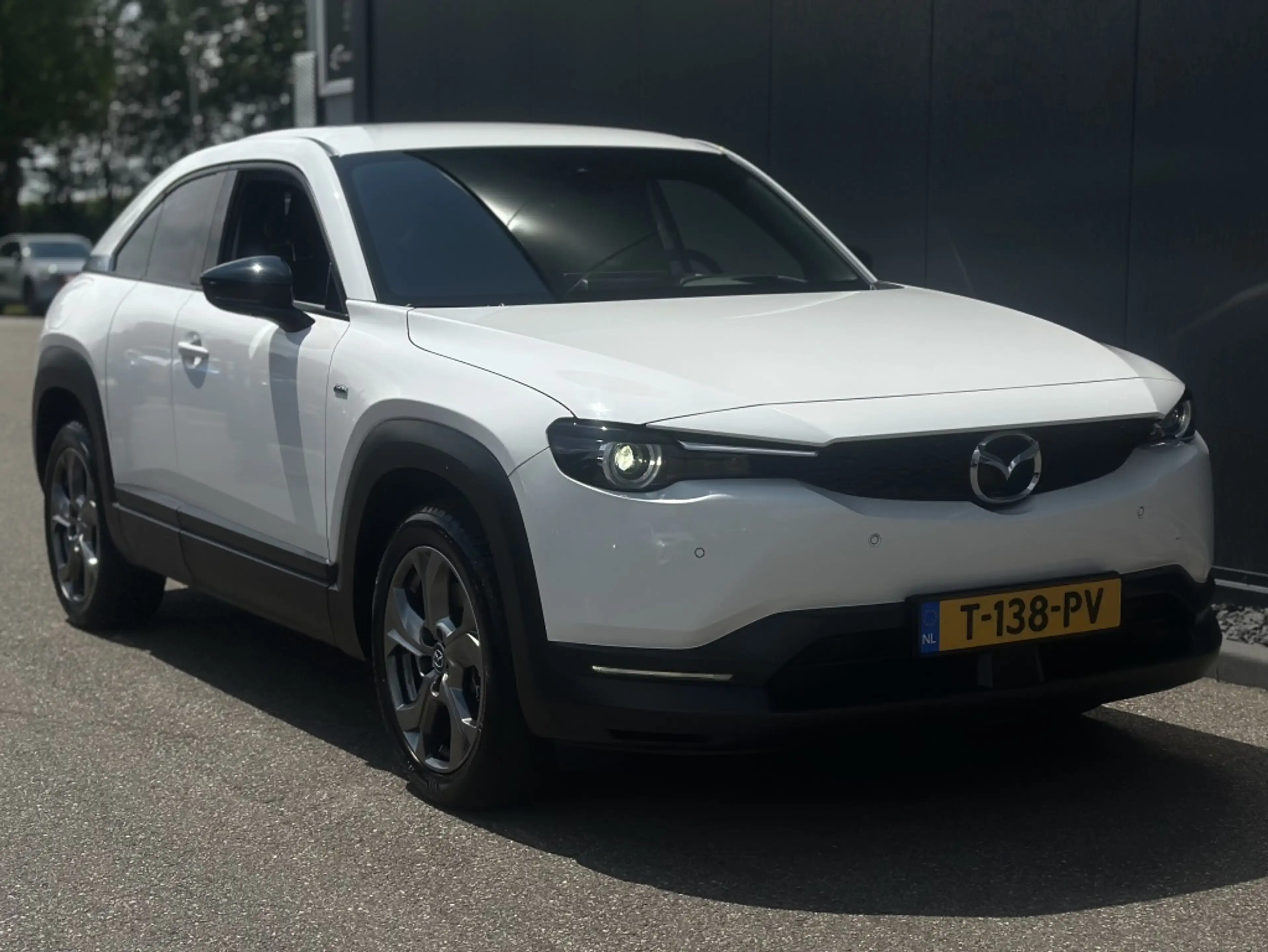 Mazda MX-30 e-SA EV145 Advantage — photo 5
