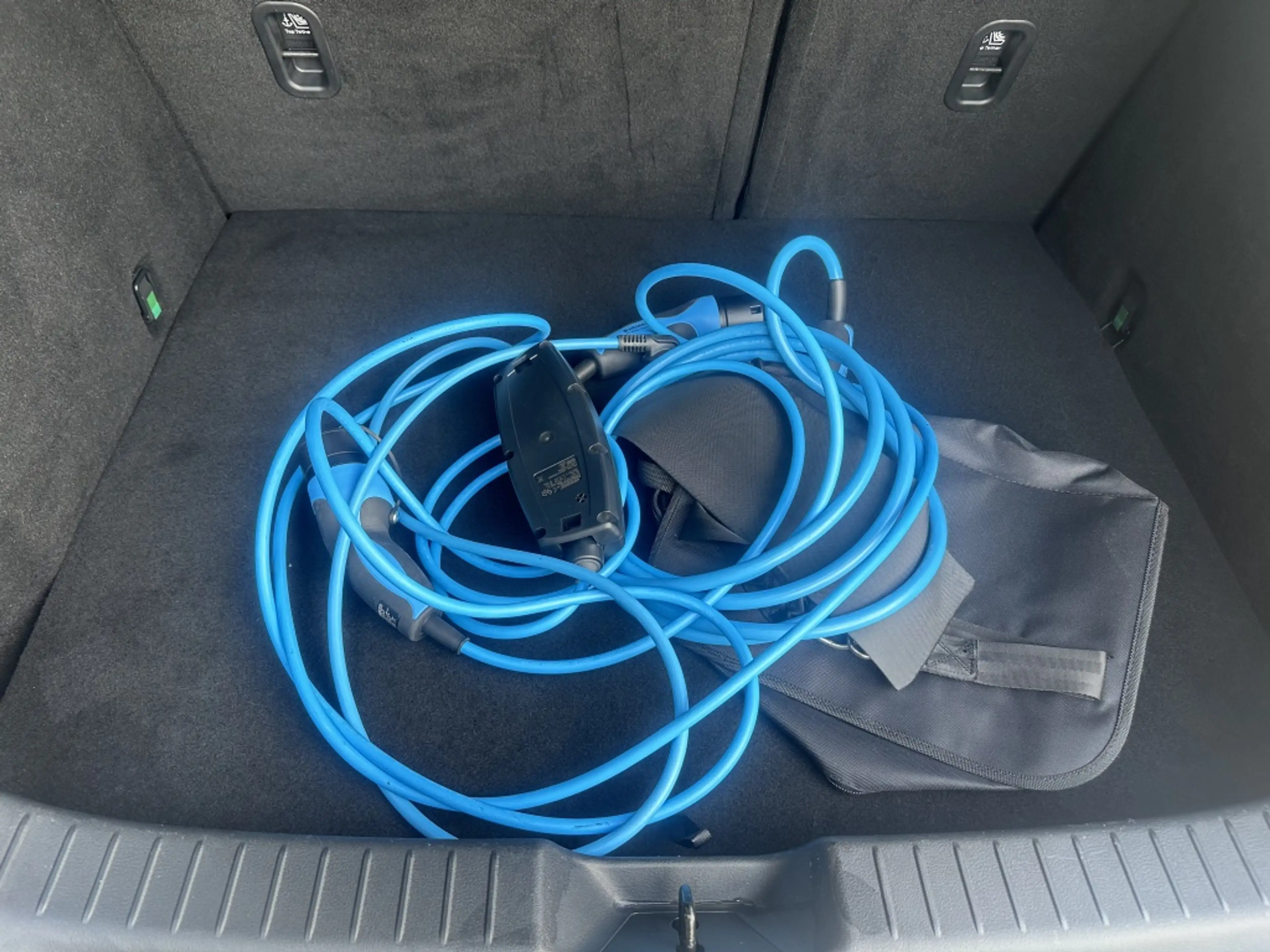 Mazda MX-30 e-SA EV145 Advantage — photo 19
