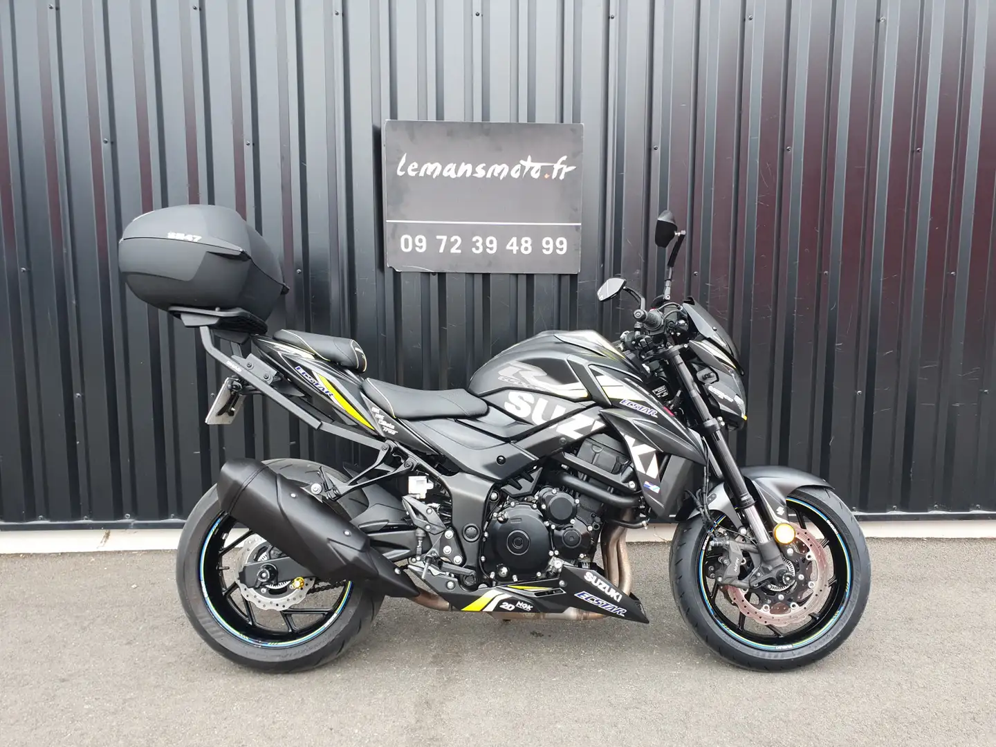 Suzuki GSX-S 750 - 1