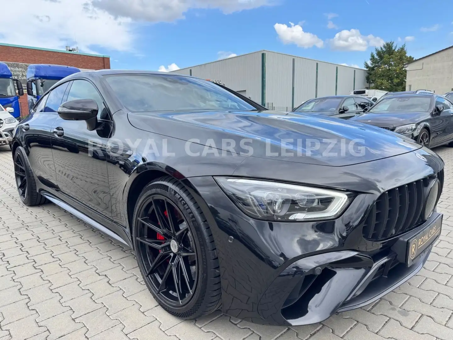 Mercedes-Benz AMG GT 63 S 4Matic+ Schwarz - 1