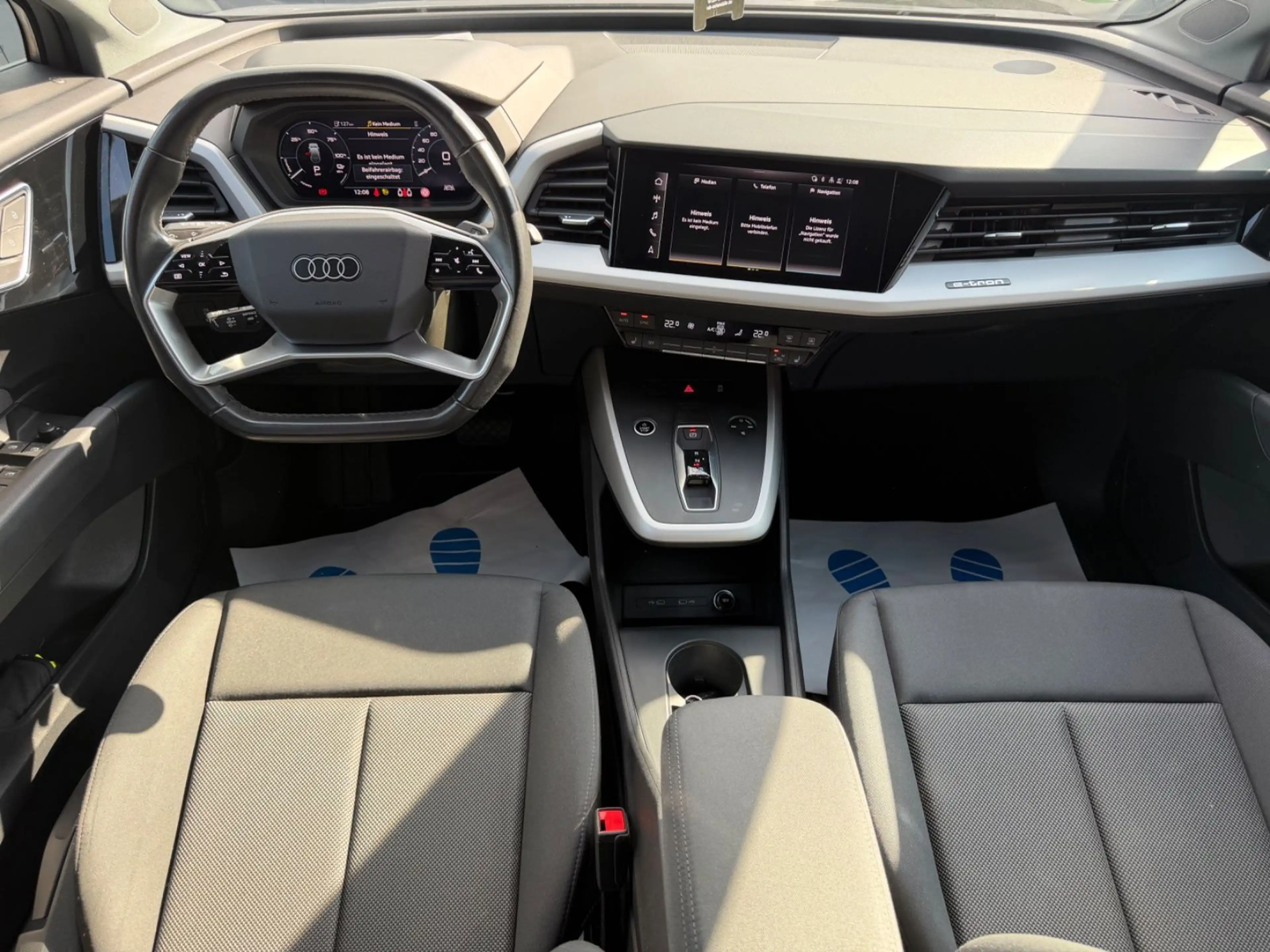Audi Q4 e-tron e-tron 35 e-tron basis*Led*Acc*Asisstez*1xHan — photo 11