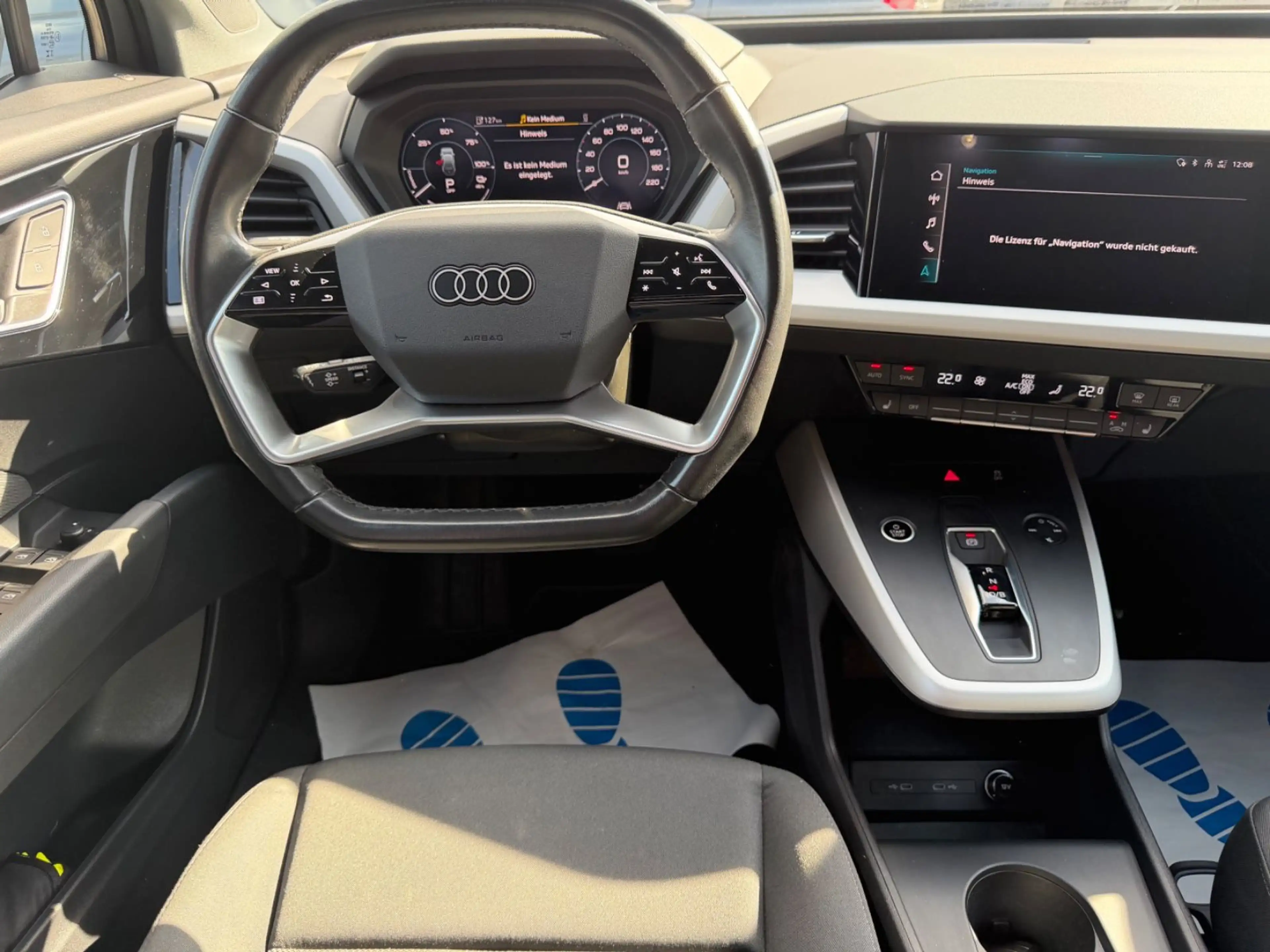 Audi Q4 e-tron e-tron 35 e-tron basis*Led*Acc*Asisstez*1xHan — photo 13