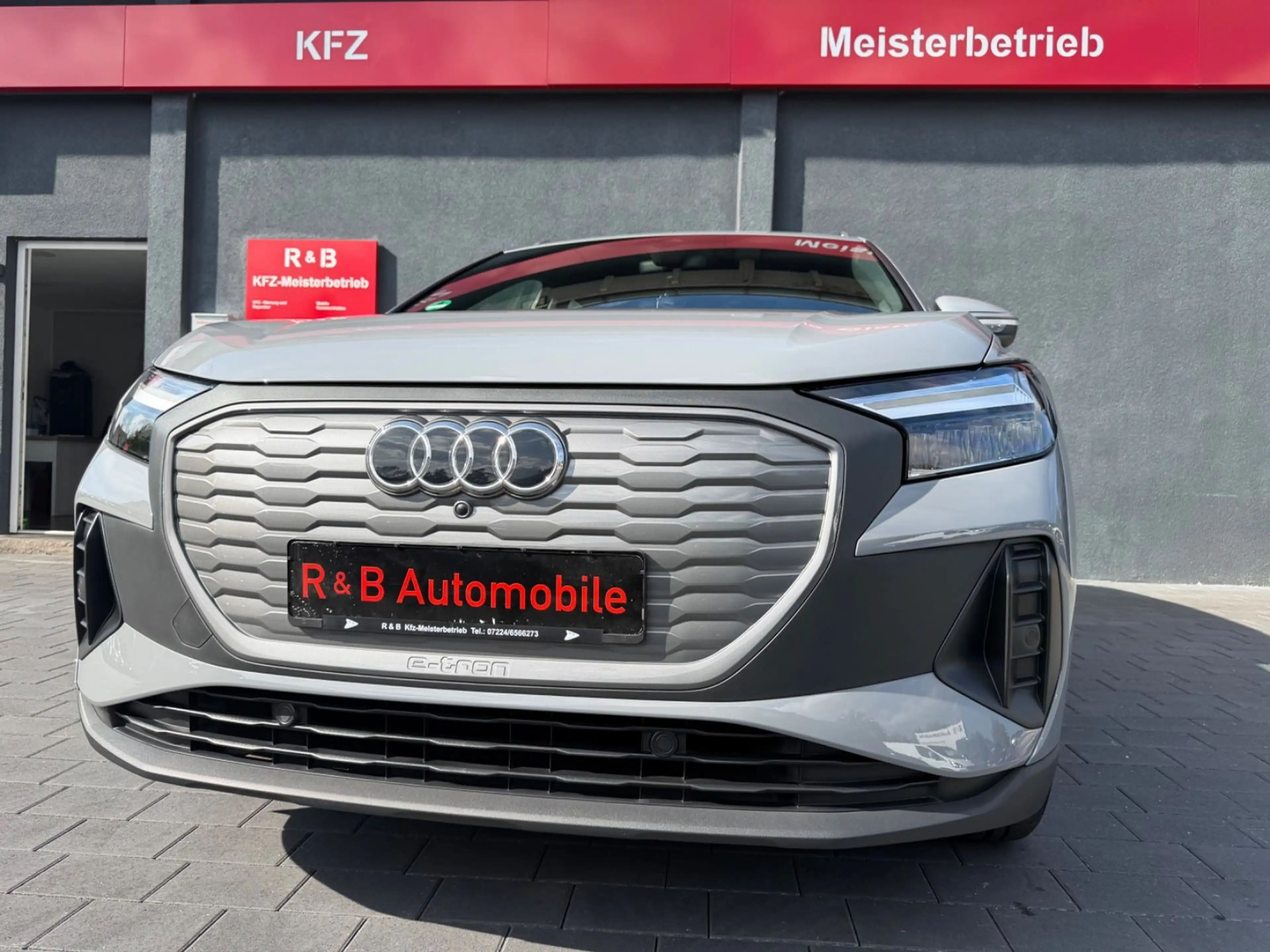 Audi Q4 e-tron e-tron 35 e-tron basis*Led*Acc*Asisstez*1xHan — photo 2