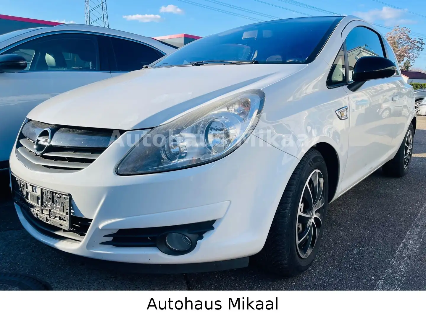 Opel Corsa D Color Edition - 2