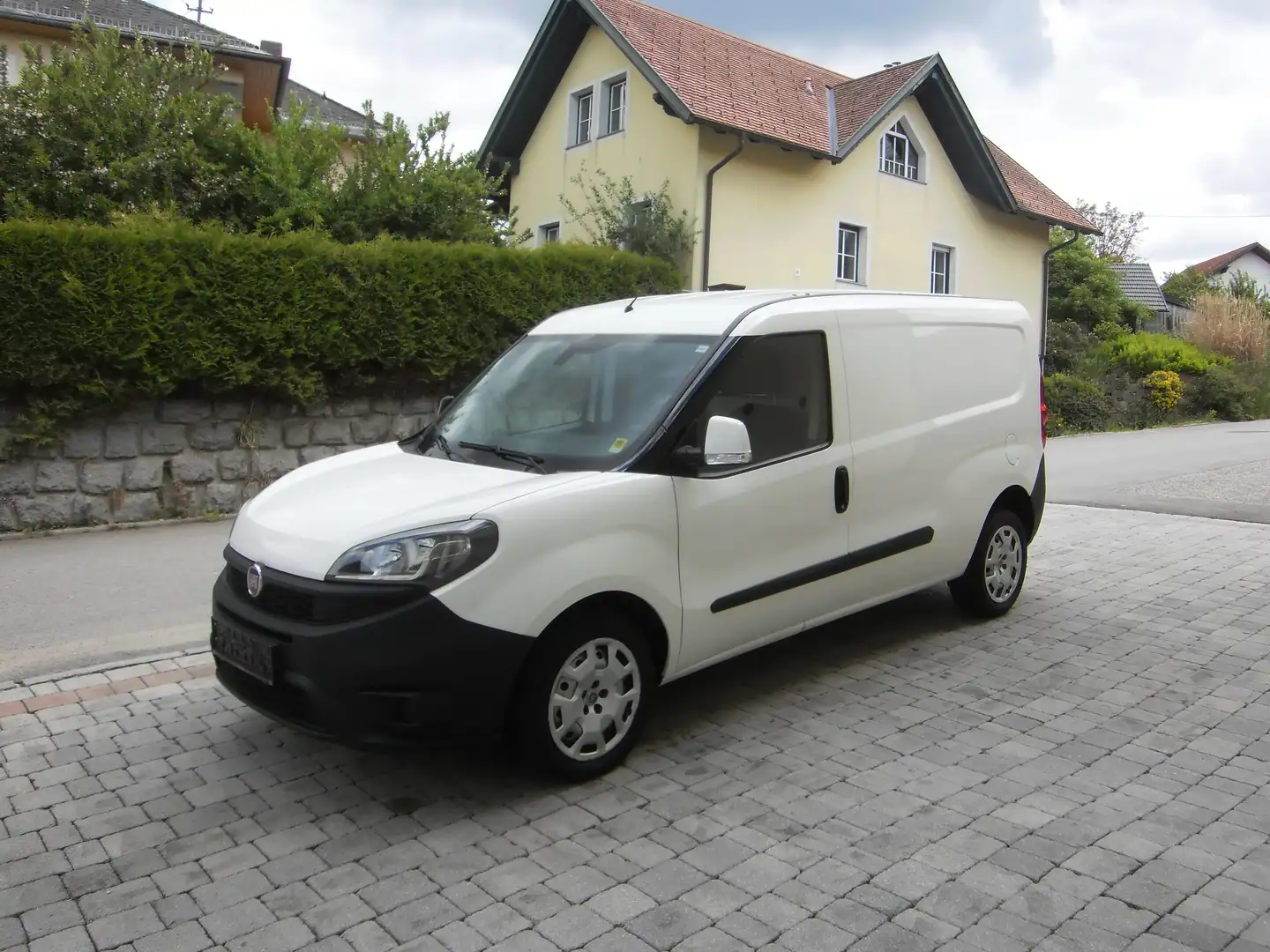 Fiat Doblo Doblo Kastenwagen L2H1 1,3 MultiJet 95 Weiß - 1