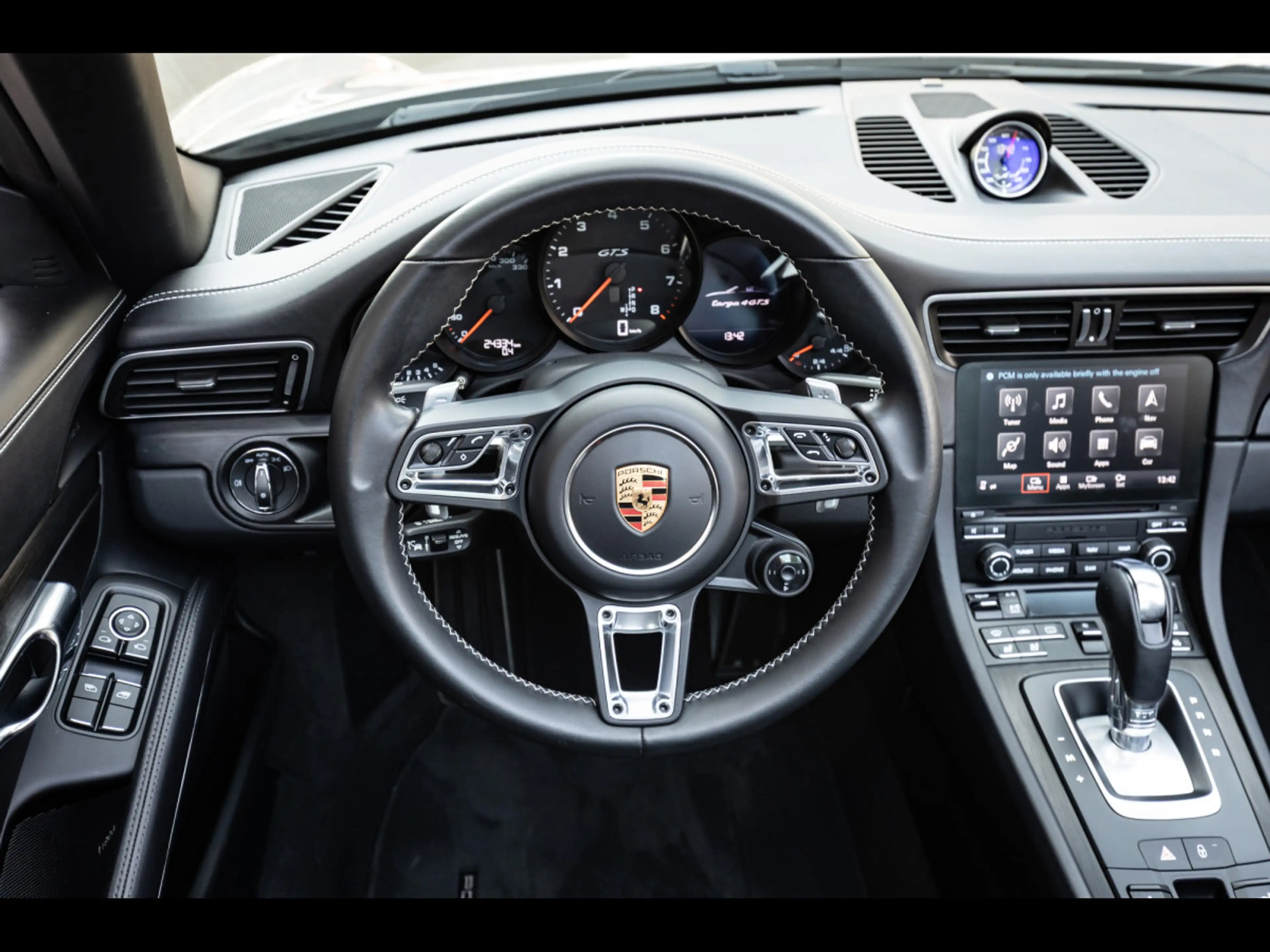 Porsche 911 (991.2) TARGA 4 3.0 GTS PDK°BOSE°KAM°ABGAS°ACC — photo 14