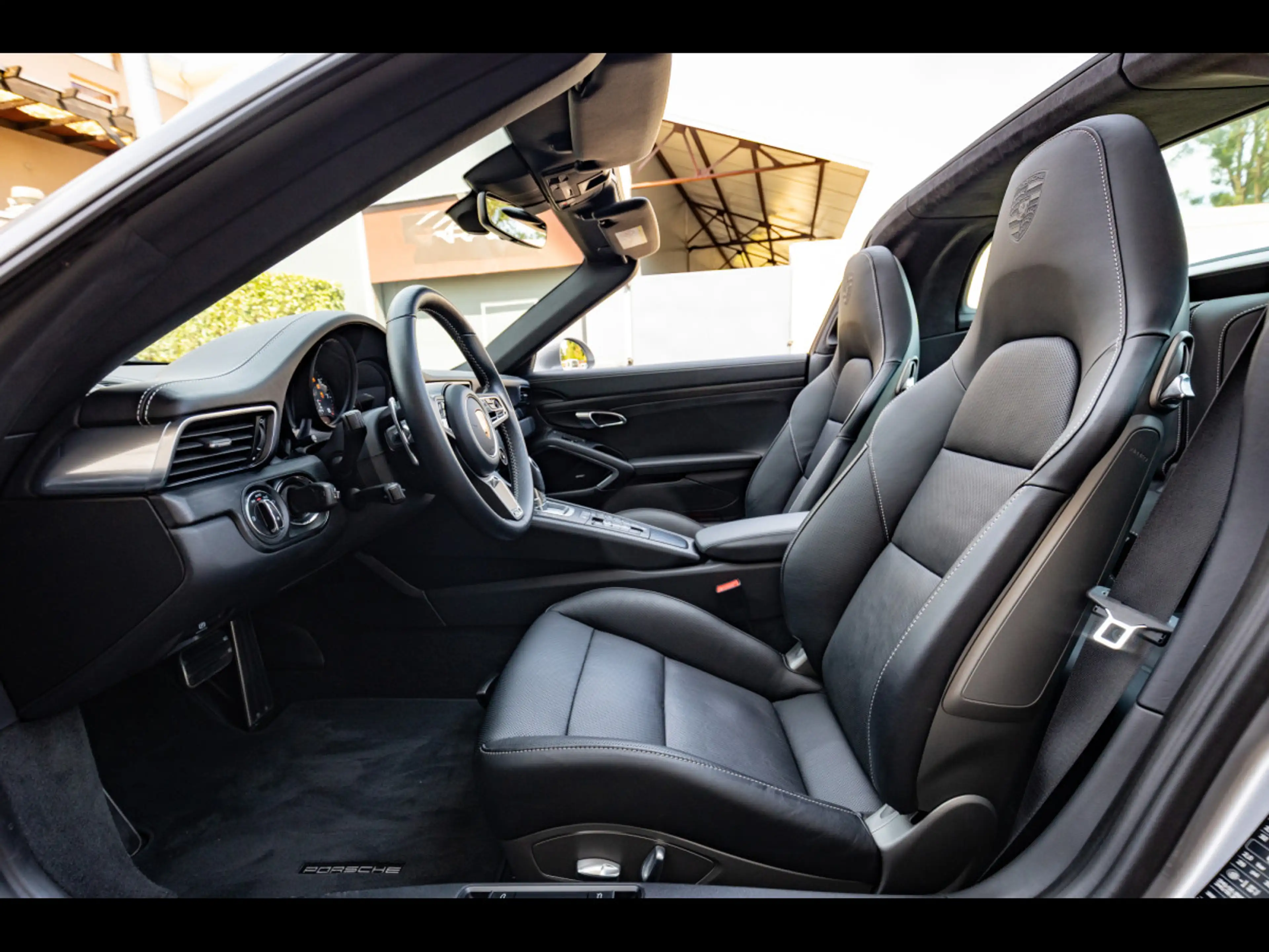 Porsche 911 (991.2) TARGA 4 3.0 GTS PDK°BOSE°KAM°ABGAS°ACC — photo 13