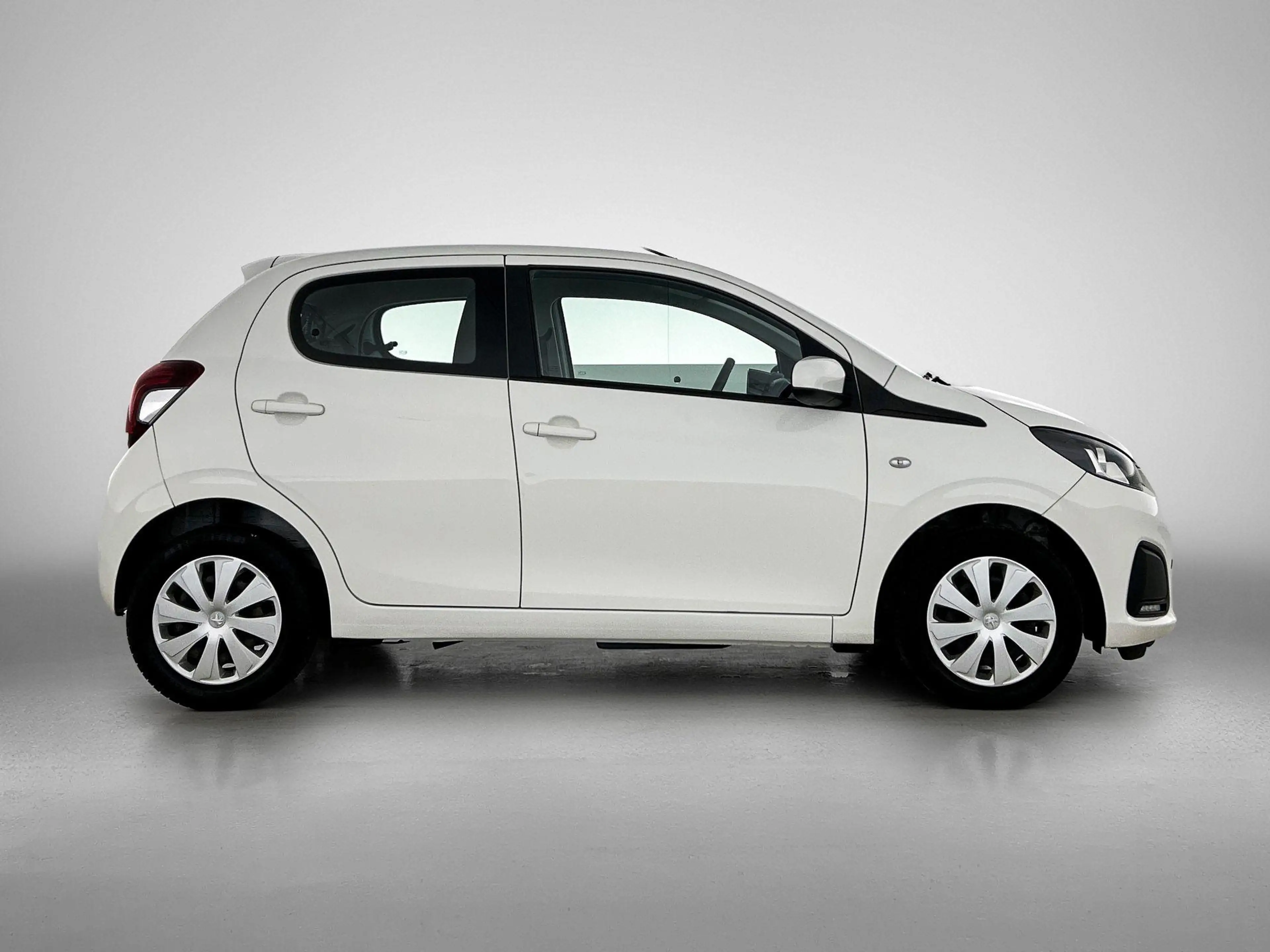Peugeot 108 1.0 72pk Active | Airco | Bluetooth | IsoFix | — photo 9