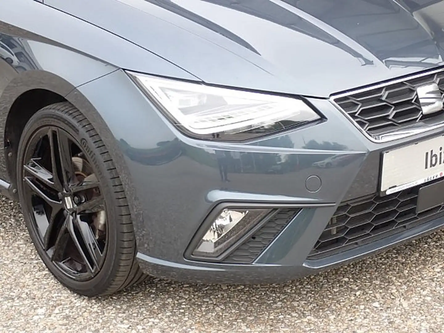 SEAT Ibiza FR TURBO TOP-Ausstattung Grau - 2