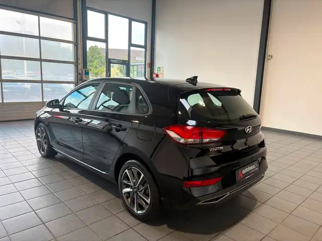 Hyundai I30 view 4