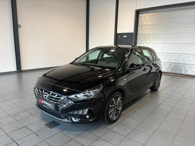 Hyundai I30 view 3