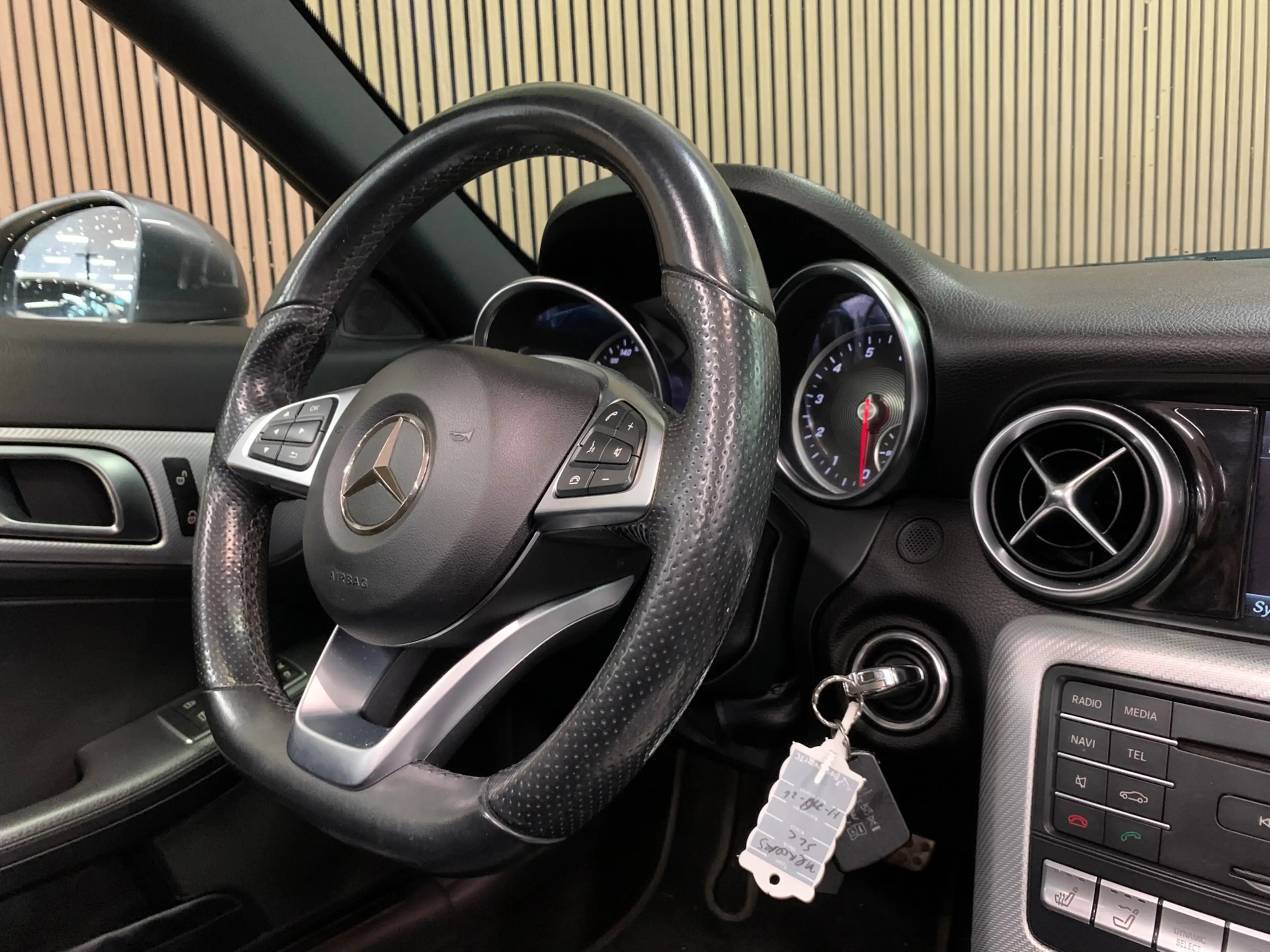 Mercedes-Benz SLC 200 RedArt Edition AMG|118000KM|Automaat|Navigatie| — photo 27