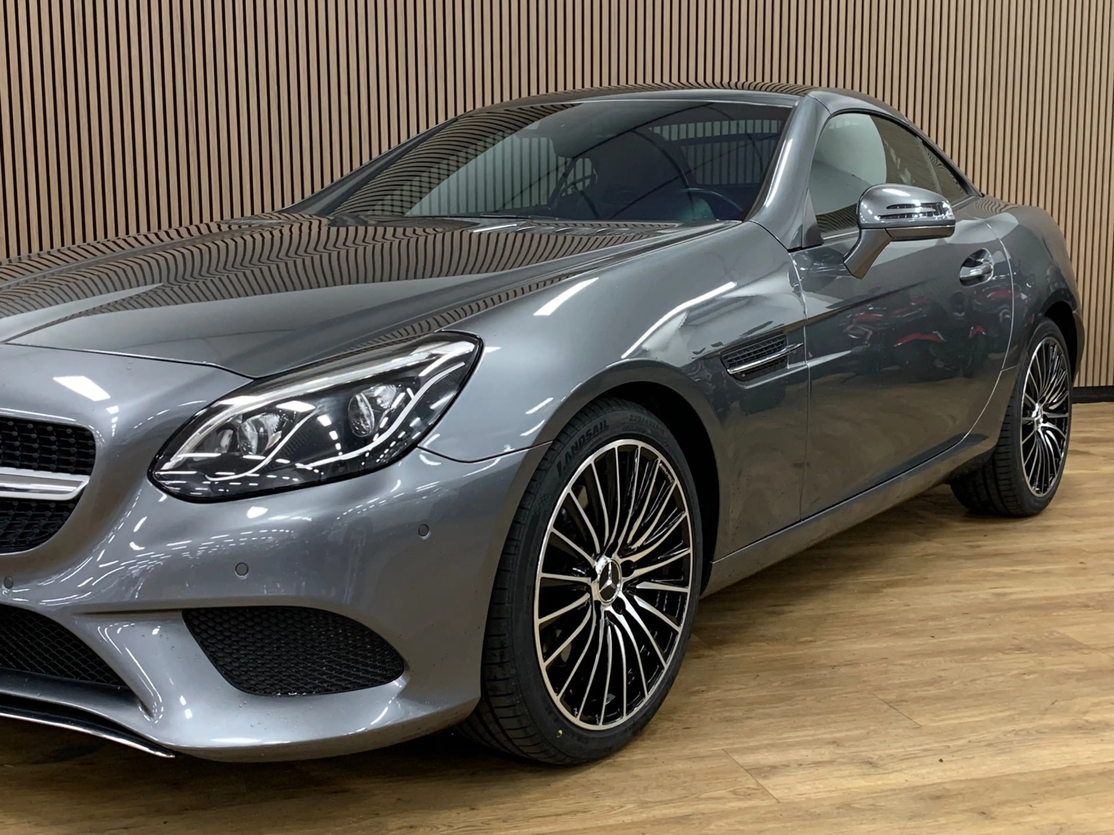 Mercedes-Benz SLC 200 RedArt Edition AMG|118000KM|Automaat|Navigatie| — photo 2