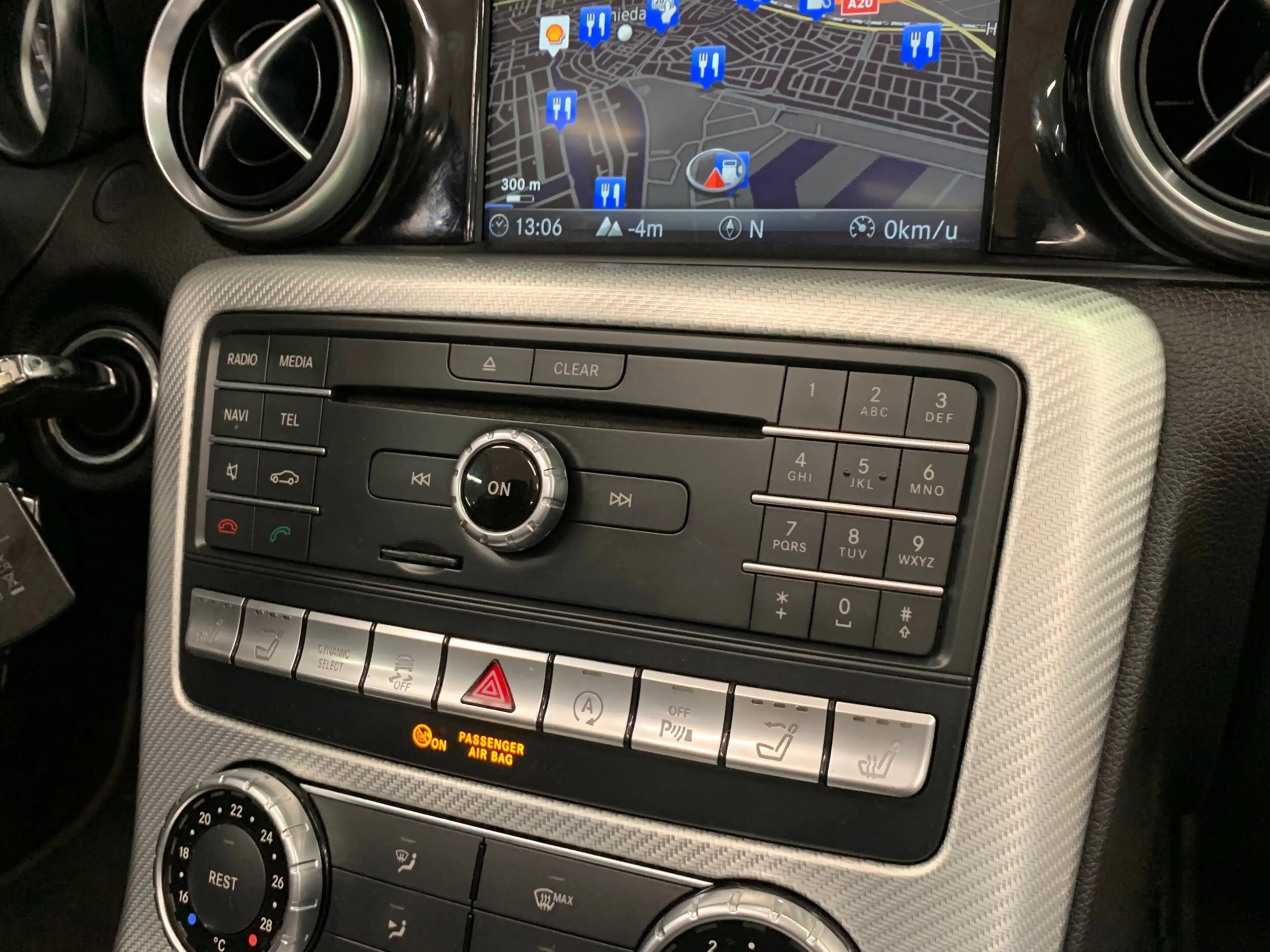 Mercedes-Benz SLC 200 RedArt Edition AMG|118000KM|Automaat|Navigatie| — photo 22