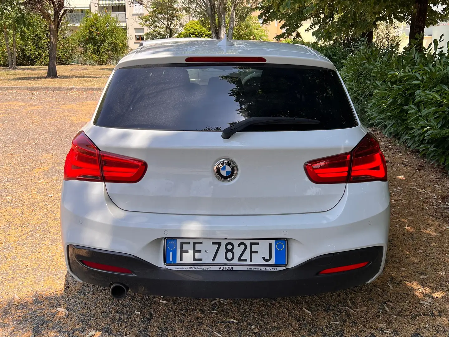 BMW 116 Serie 1 F/20-21 2015 116d Msport 5p auto Alb - 2
