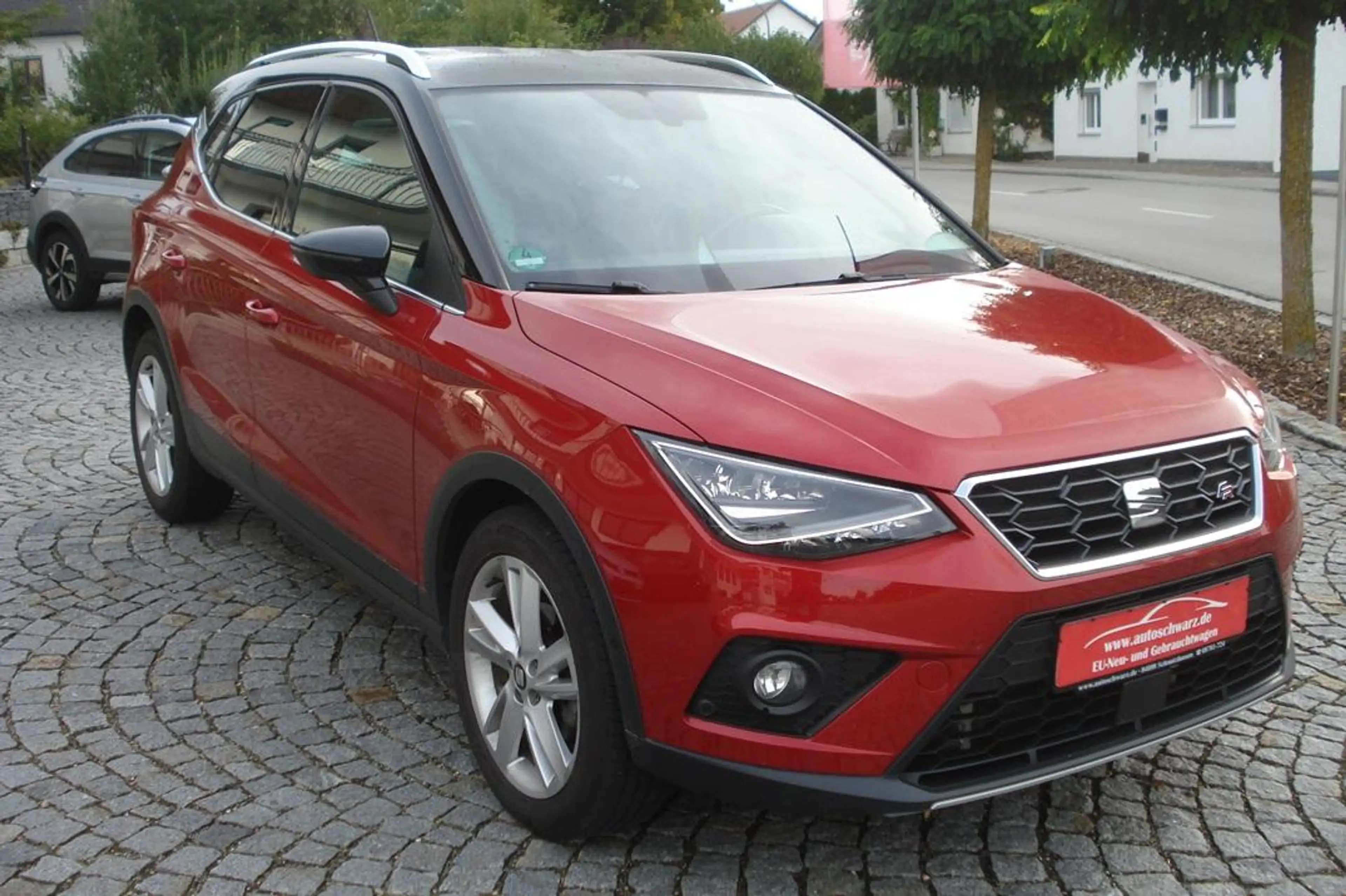SEAT Arona FR DSG AHK LED Climatronic Kamera
