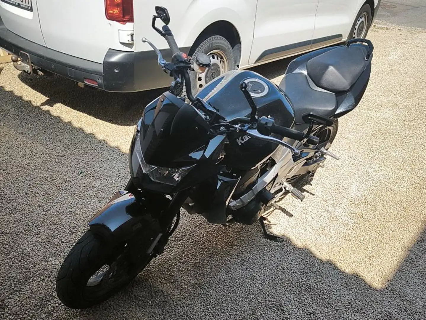 Kawasaki Z 750 Noir - 1