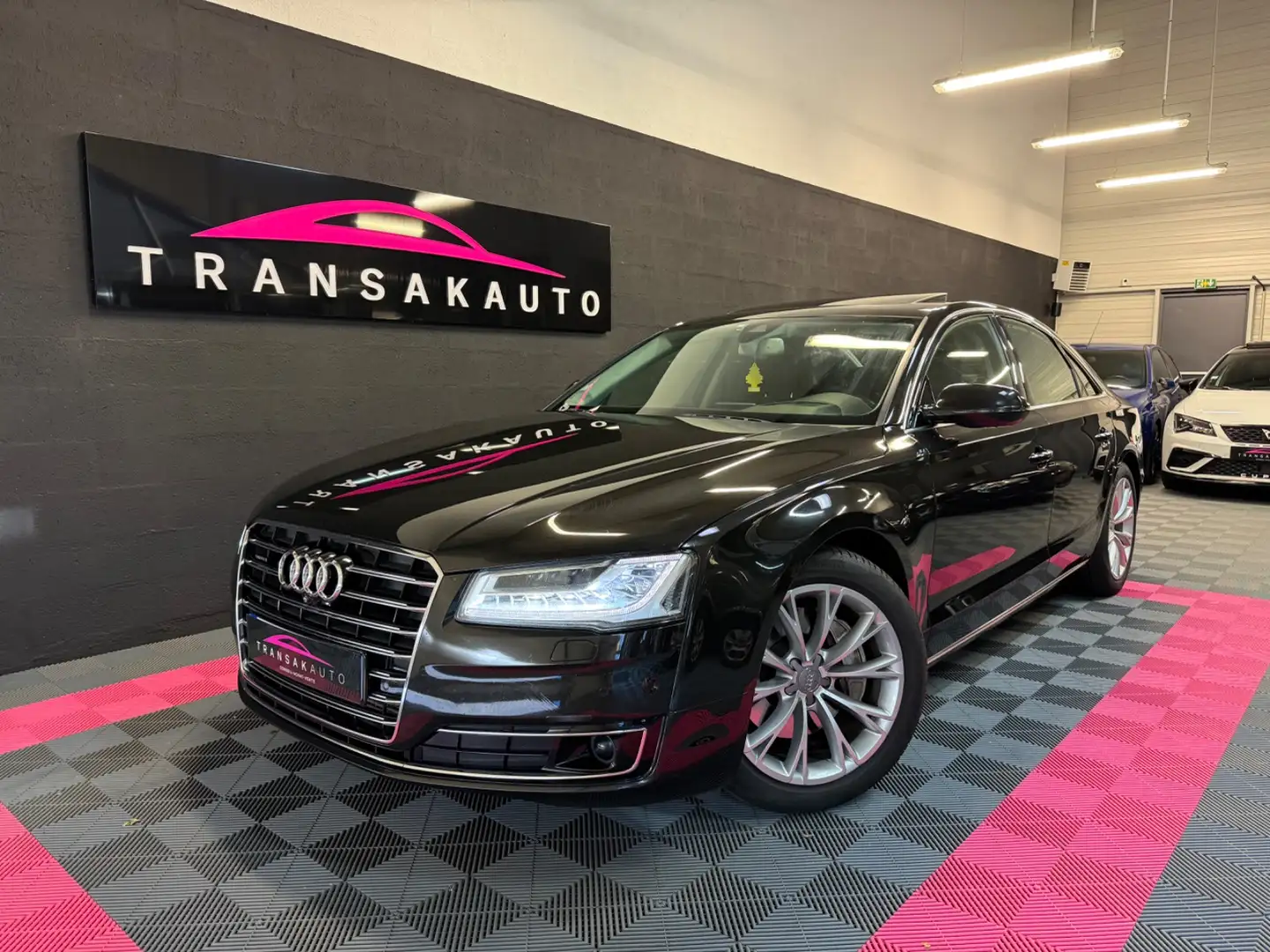 Audi A8 Avus Extended Nero - 1
