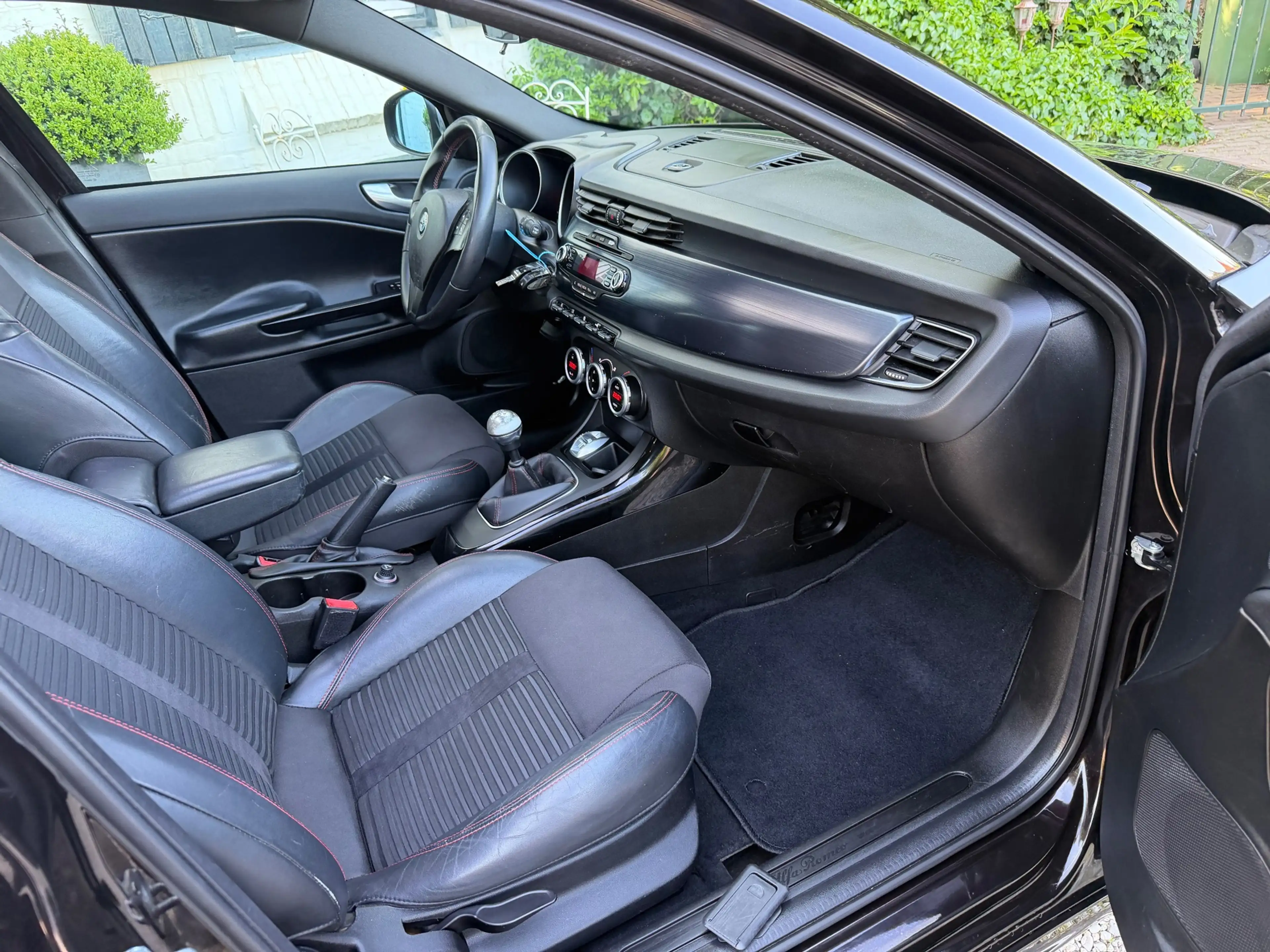 Alfa Romeo Giulietta 1.4 T Progression|Pano|Clima|Cruise|Nieuwe distrib — photo 11