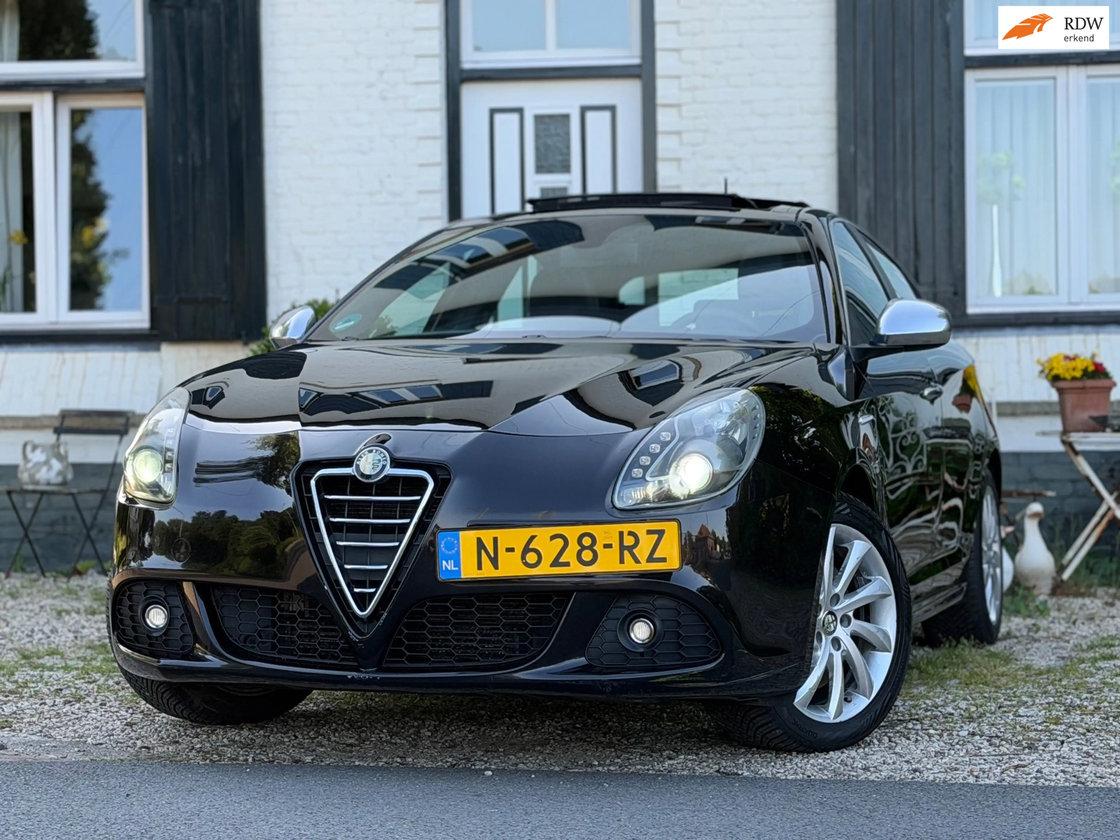 Alfa Romeo Giulietta 1.4 T Progression|Pano|Clima|Cruise|Nieuwe distrib
