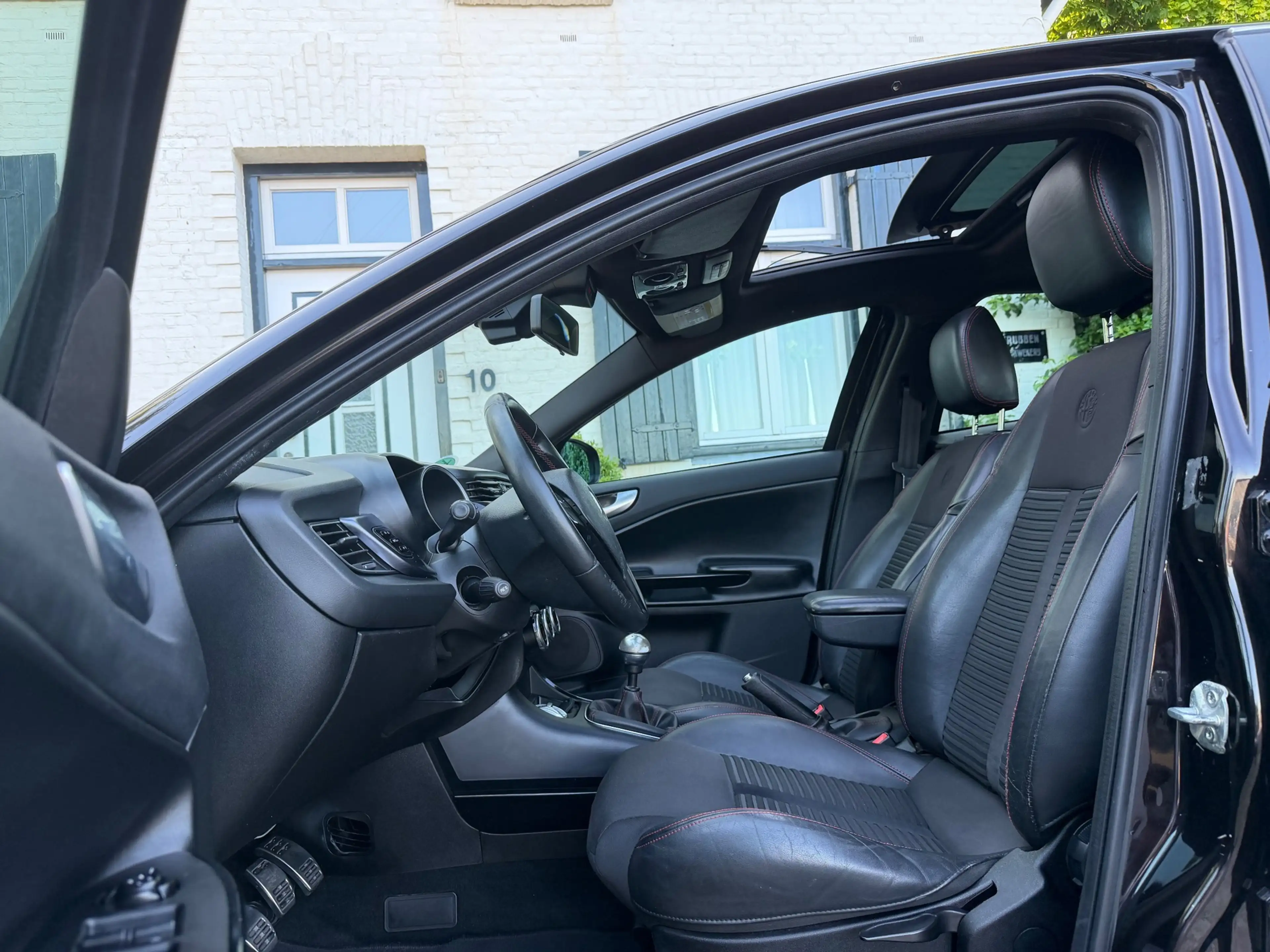Alfa Romeo Giulietta 1.4 T Progression|Pano|Clima|Cruise|Nieuwe distrib — photo 6