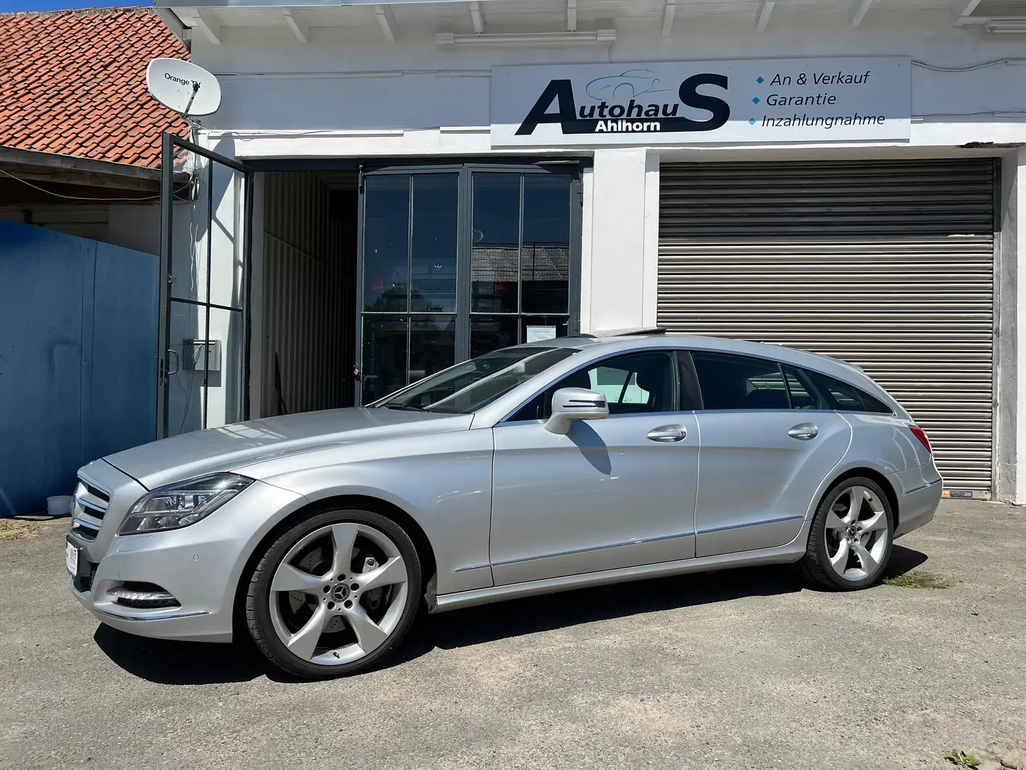 Mercedes-Benz CLS 350 *HU/AU NEU*GSD*Massage Si.*RFK*UVM... Grigio - 2
