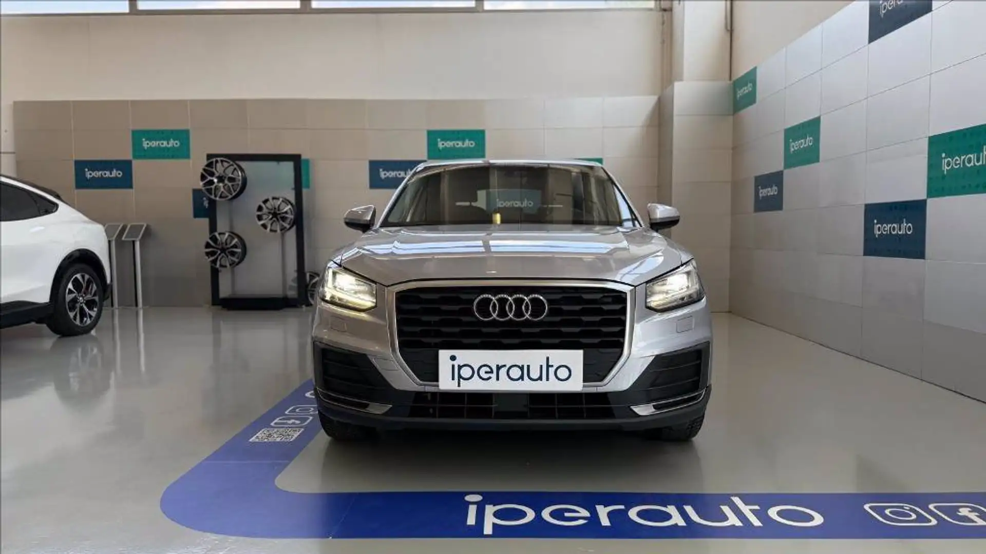 Audi Q2 1.4 tfsi Design Advance Grigio - 2