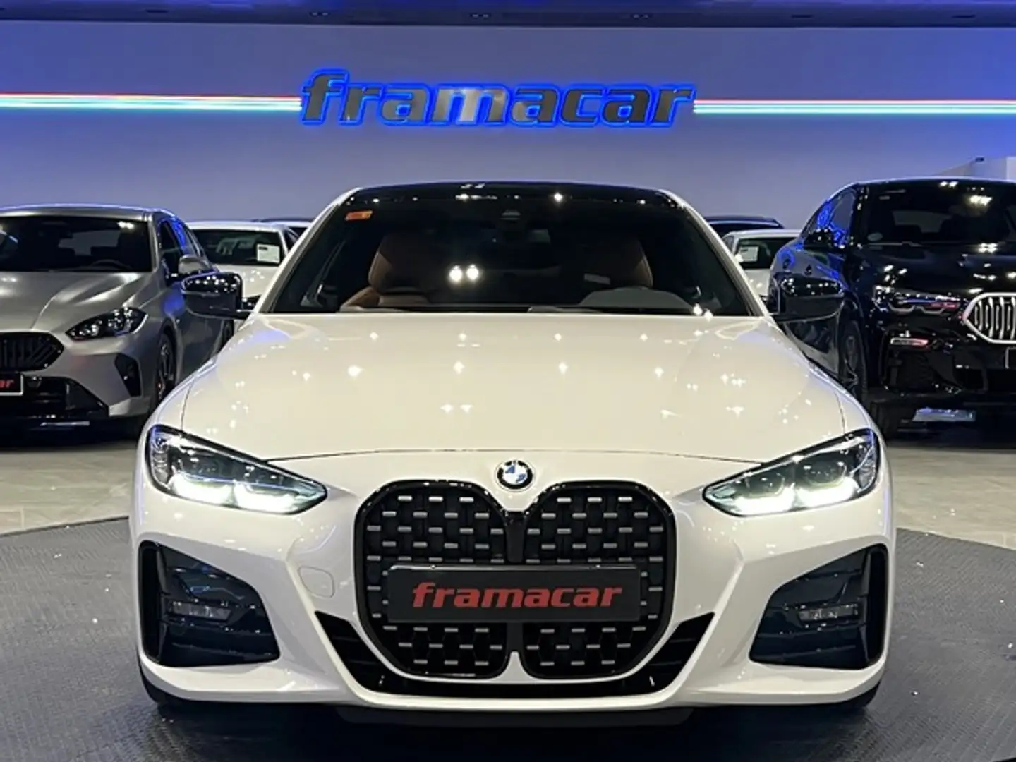 BMW 430 430iA Coupé Wit - 2