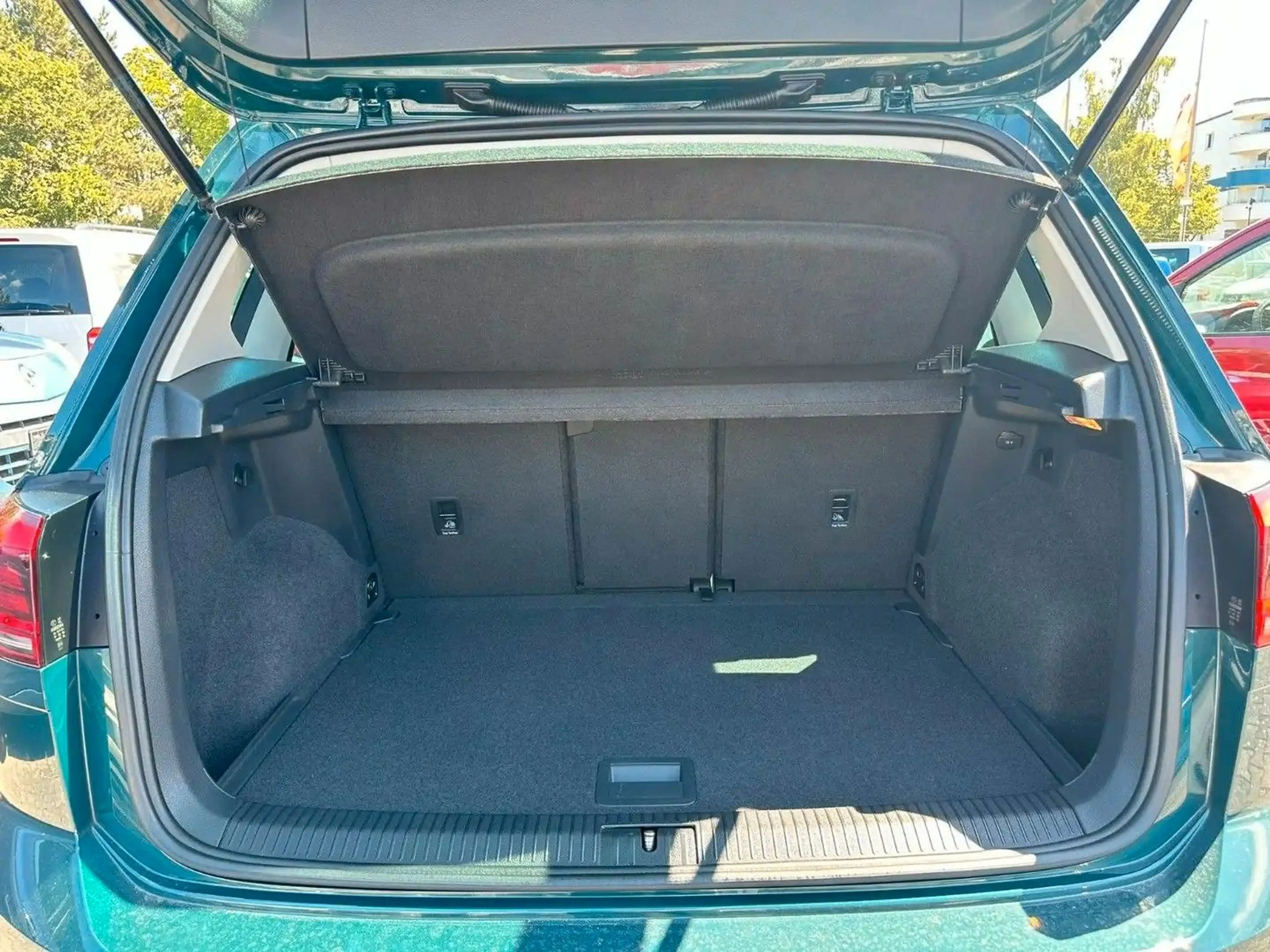 Volkswagen Golf Sportsvan VII Join — photo 13