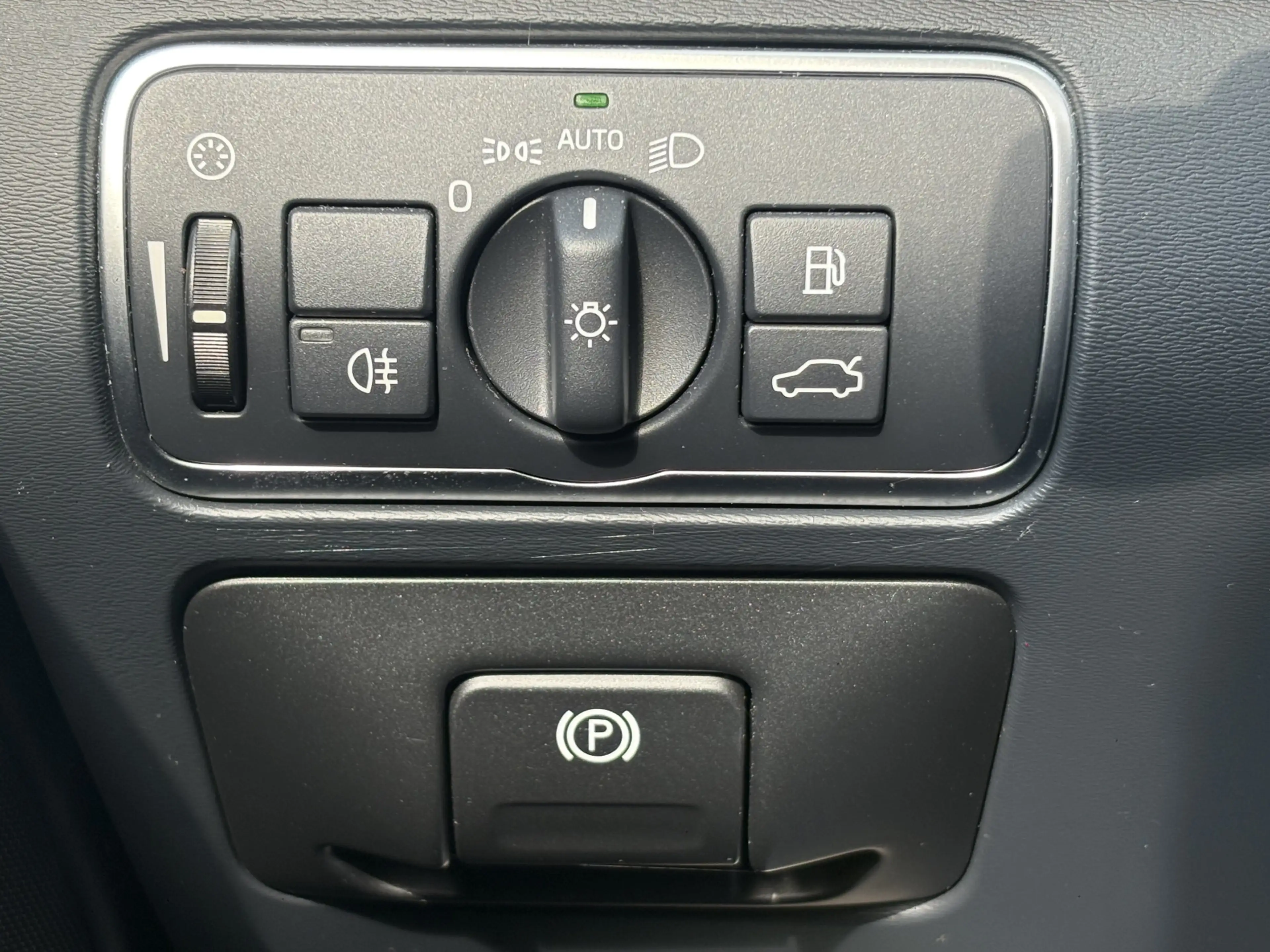Volvo V60 2.0 D3 R-Design | Glasdak | Trekhaak | Memory | Ca — photo 13