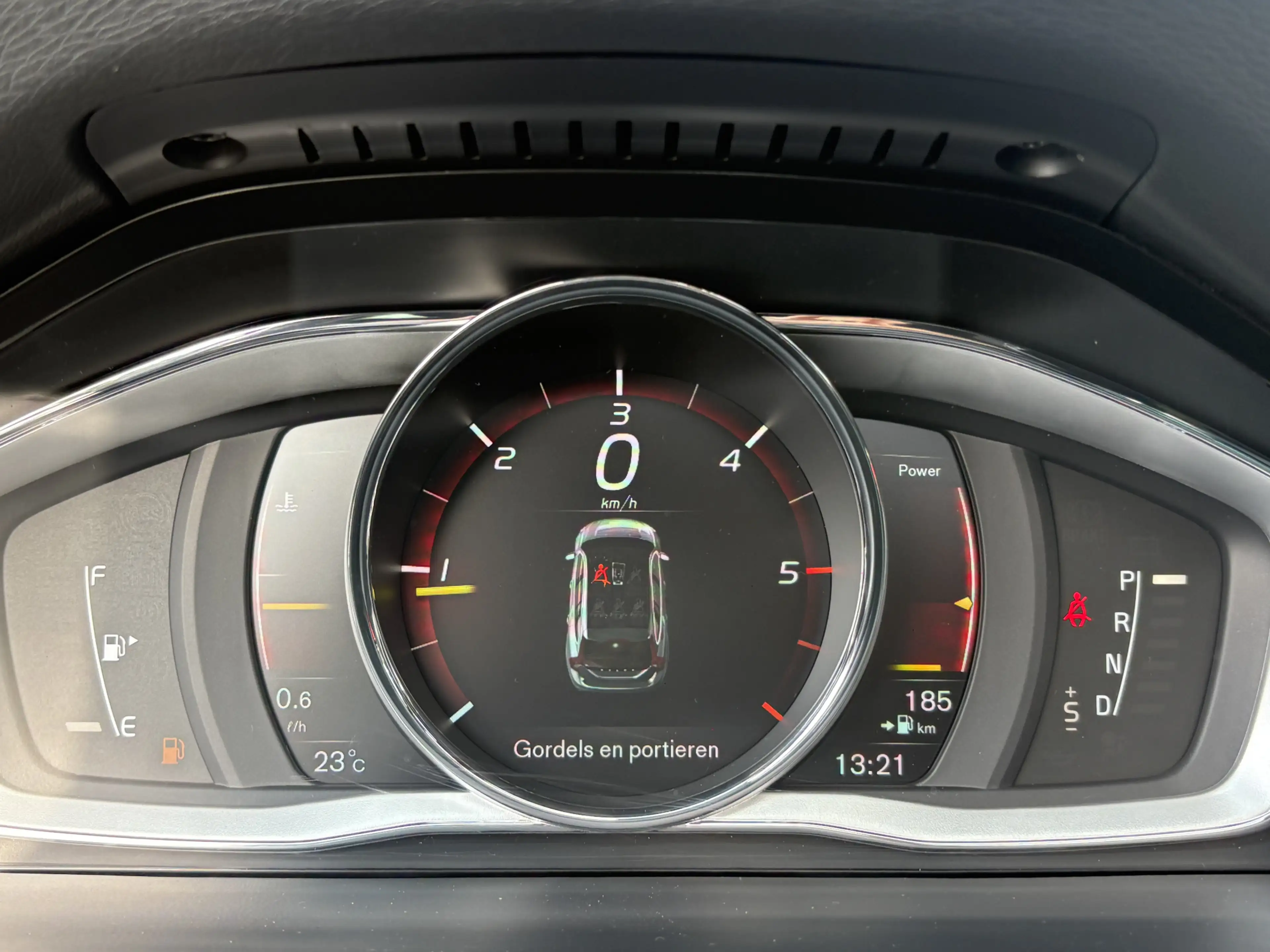 Volvo V60 2.0 D3 R-Design | Glasdak | Trekhaak | Memory | Ca — photo 15