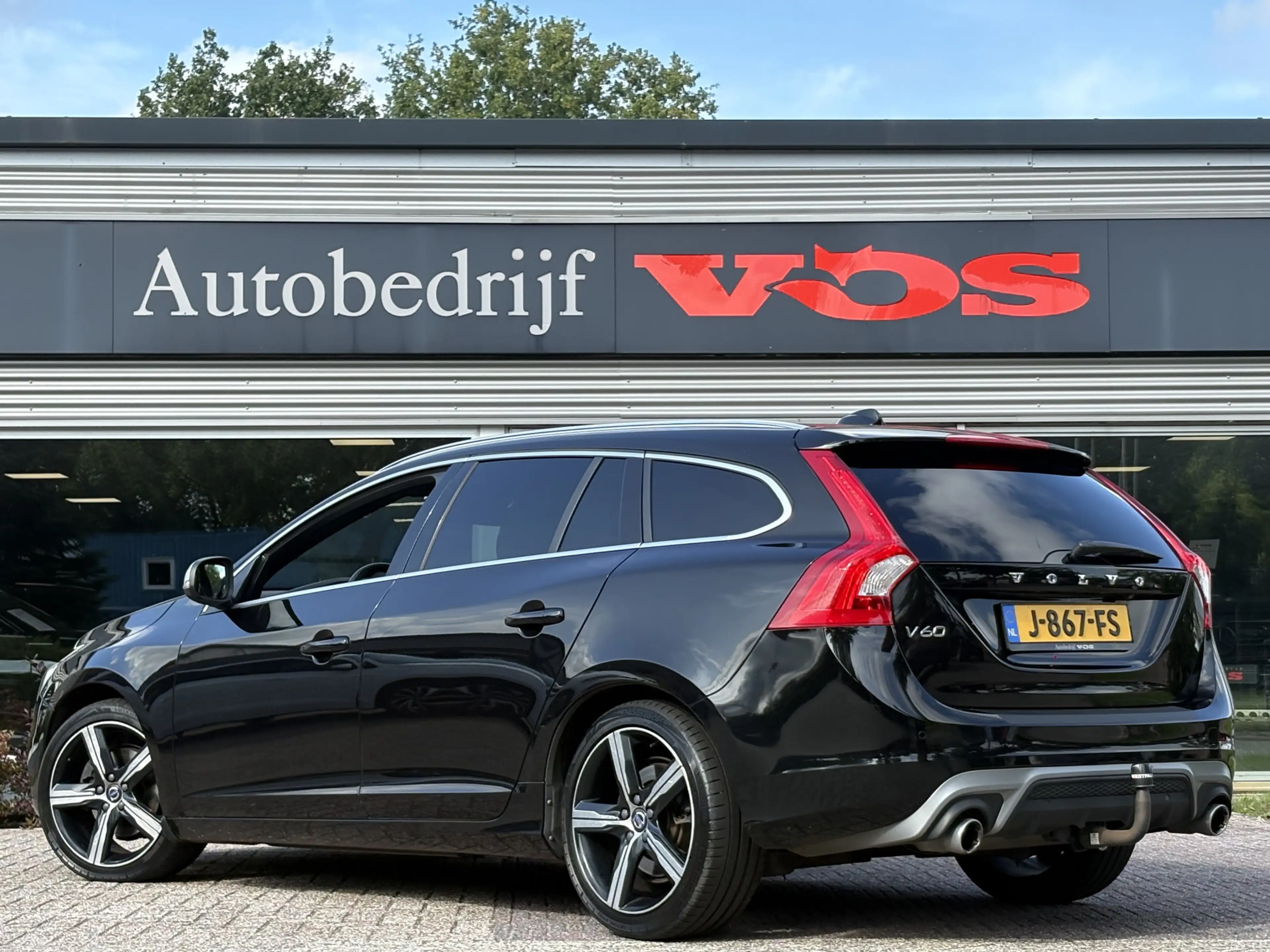 Volvo V60 2.0 D3 R-Design | Glasdak | Trekhaak | Memory | Ca — photo 5